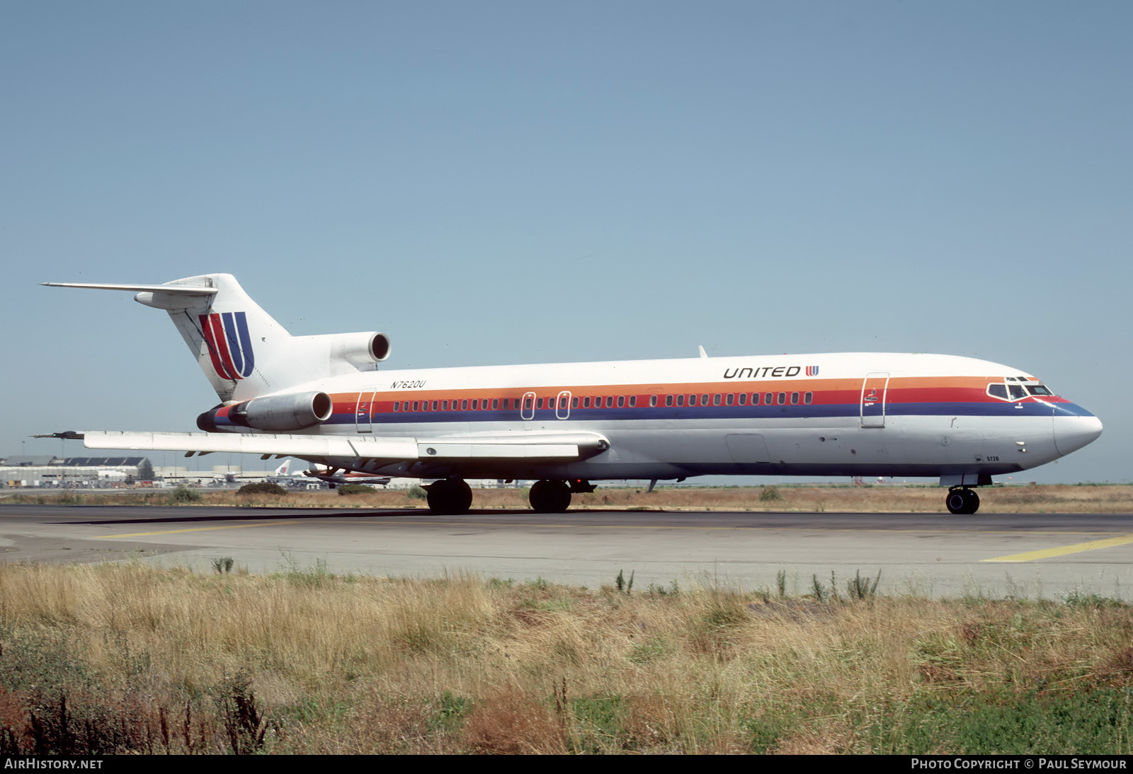 Aircraft Photo of N7620U | Boeing 727-222 | United Airlines | AirHistory.net #807361