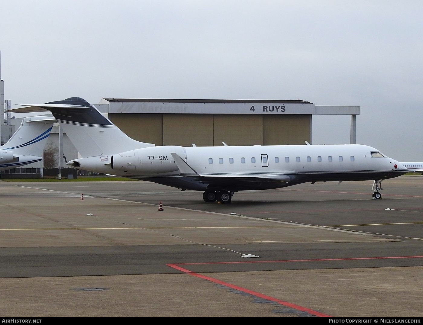 Aircraft Photo of T7-SAI | Bombardier Global 5000 (BD-700-1A11) | AirHistory.net #807502