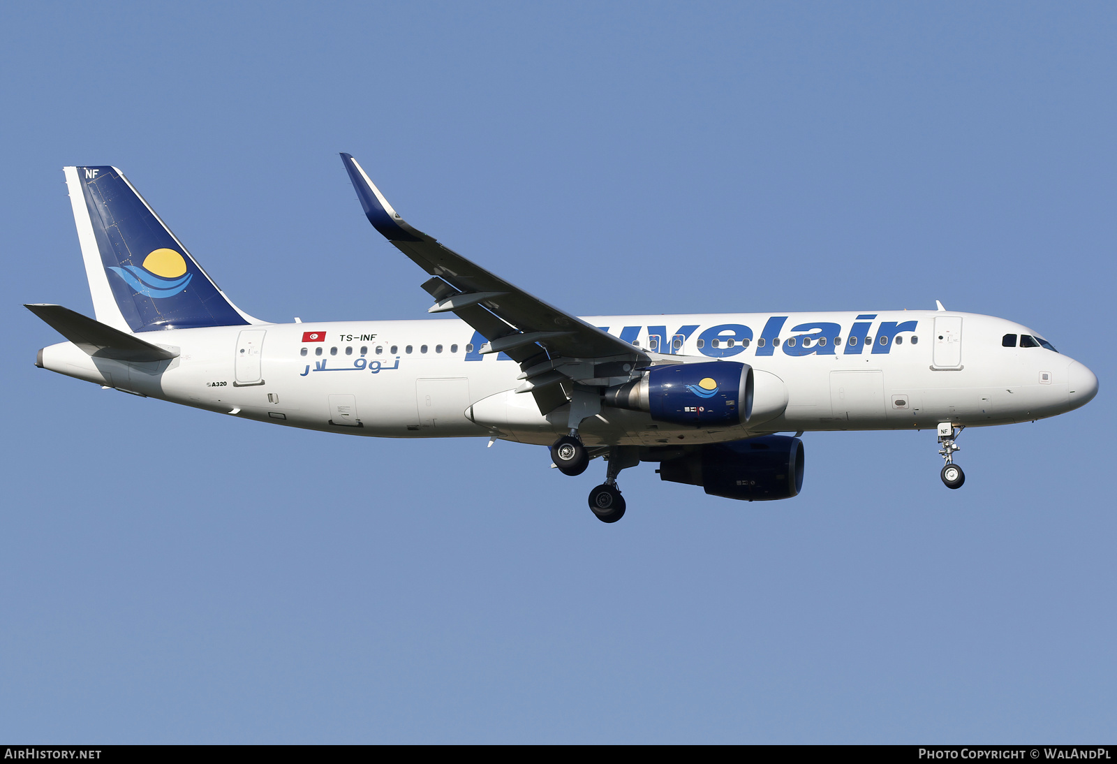 Aircraft Photo of TS-INF | Airbus A320-214 | Nouvelair Tunisie | AirHistory.net #807549