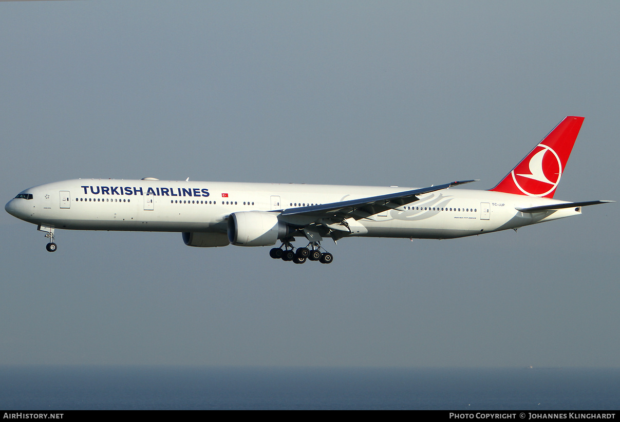 Aircraft Photo of TC-JJP | Boeing 777-3F2/ER | Turkish Airlines | AirHistory.net #807596