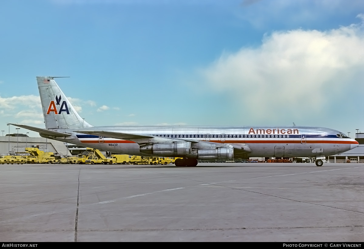 Aircraft Photo of N8432 | Boeing 707-323B | American Airlines | AirHistory.net #807597