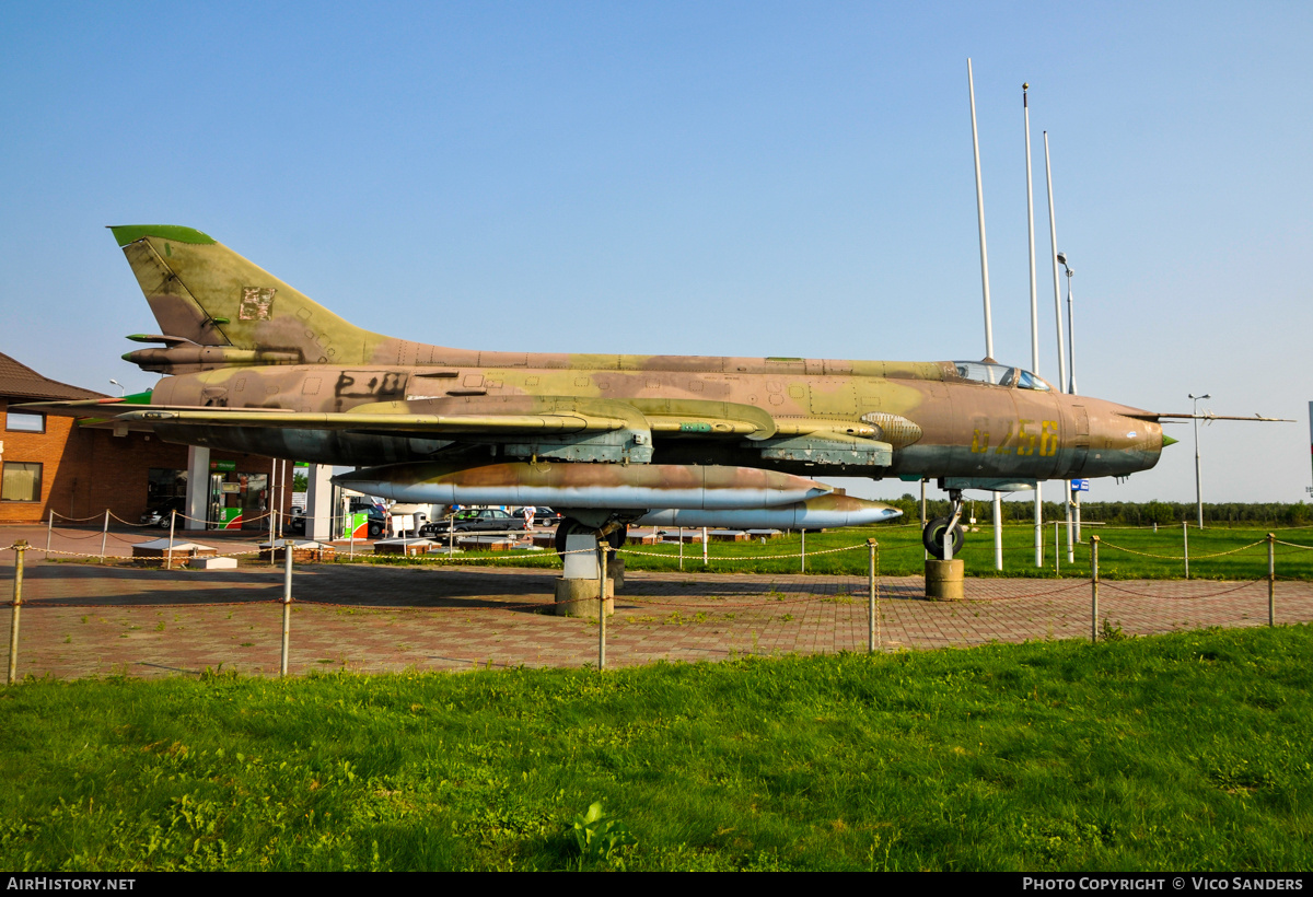 Aircraft Photo of 6256 | Sukhoi Su-20R | Poland - Air Force | AirHistory.net #807609