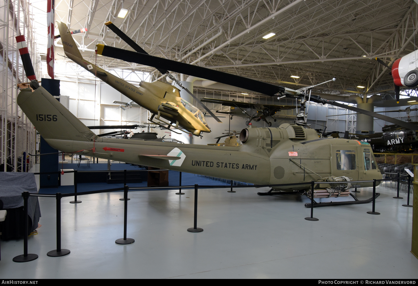 Aircraft Photo of 66-15156 / 15156 | Bell UH-1M Iroquois | USA - Army | AirHistory.net #807621