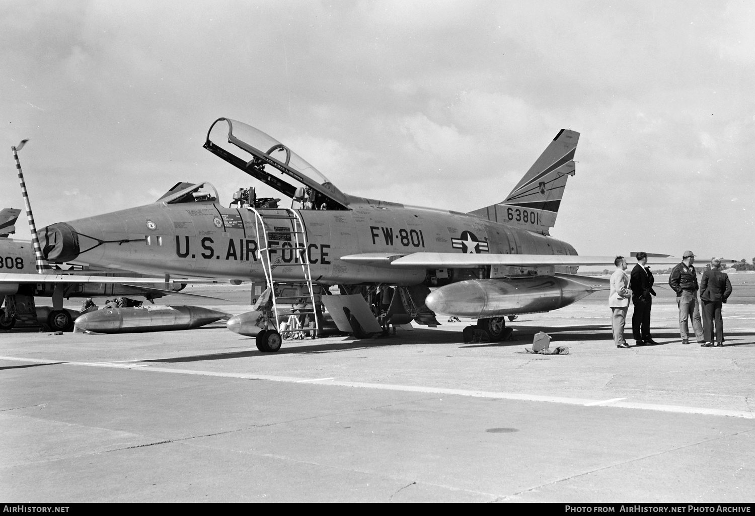 Aircraft Photo of 56-3810 / 63810 | North American F-100F Super Sabre | USA - Air Force | AirHistory.net #807673