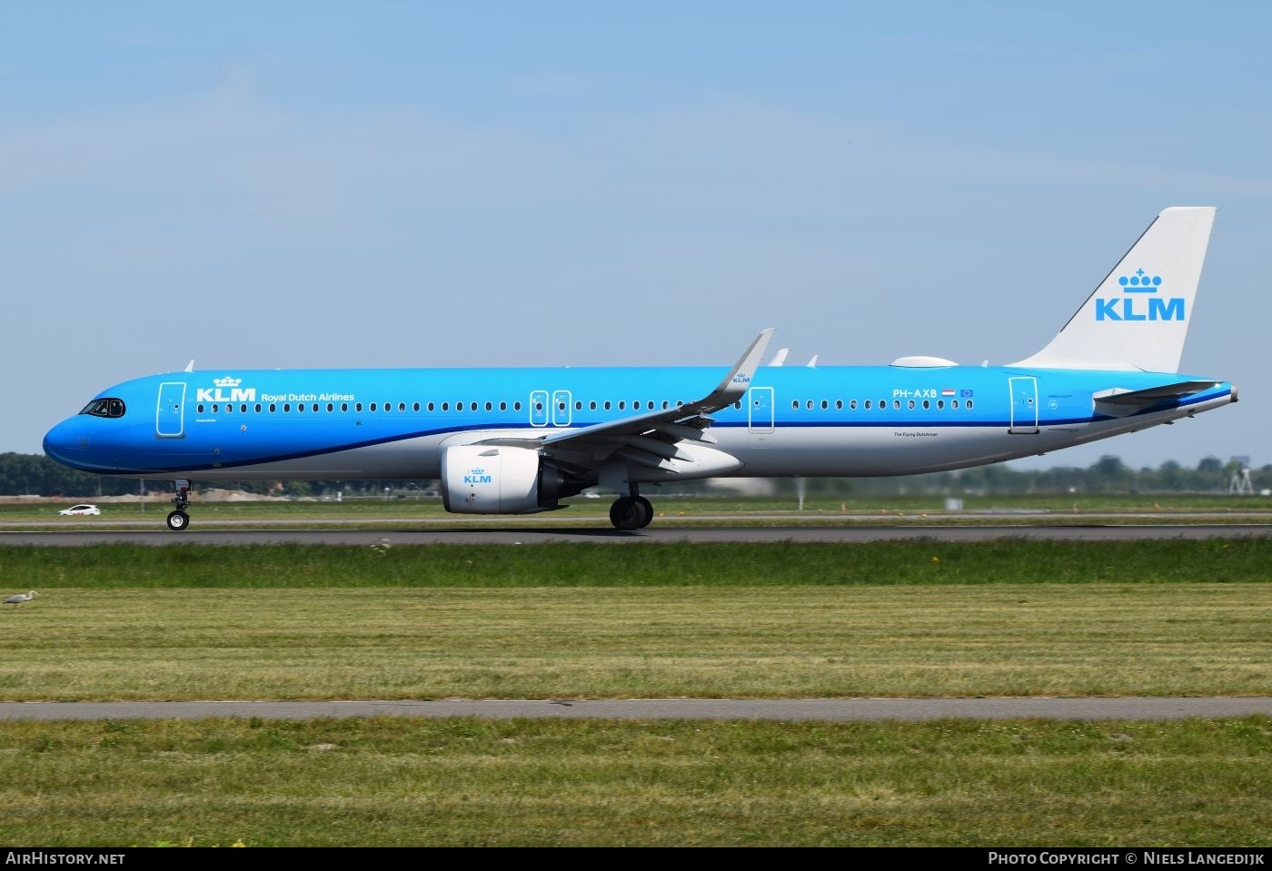 Aircraft Photo of PH-AXB | Airbus A321-252NX | KLM - Royal Dutch Airlines | AirHistory.net #807715