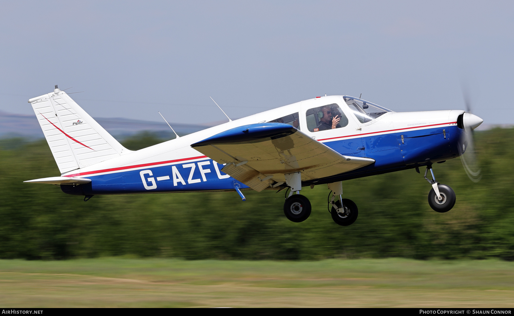 Aircraft Photo of G-AZFC | Piper PA-28-140 Cherokee | AirHistory.net #807761