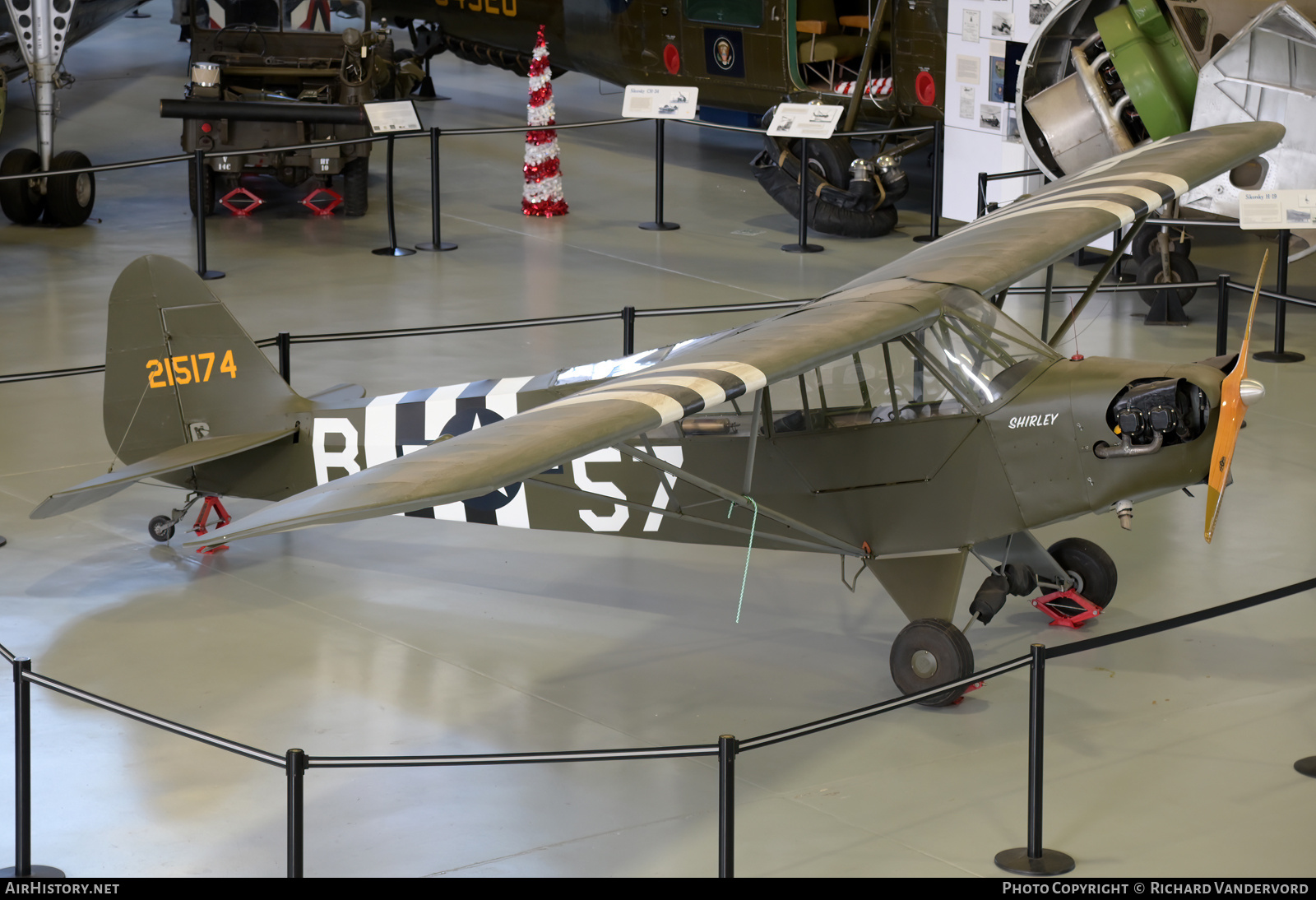 Aircraft Photo of 42-15174 / 215174 | Piper L-4A Grasshopper | USA - Army | AirHistory.net #807840
