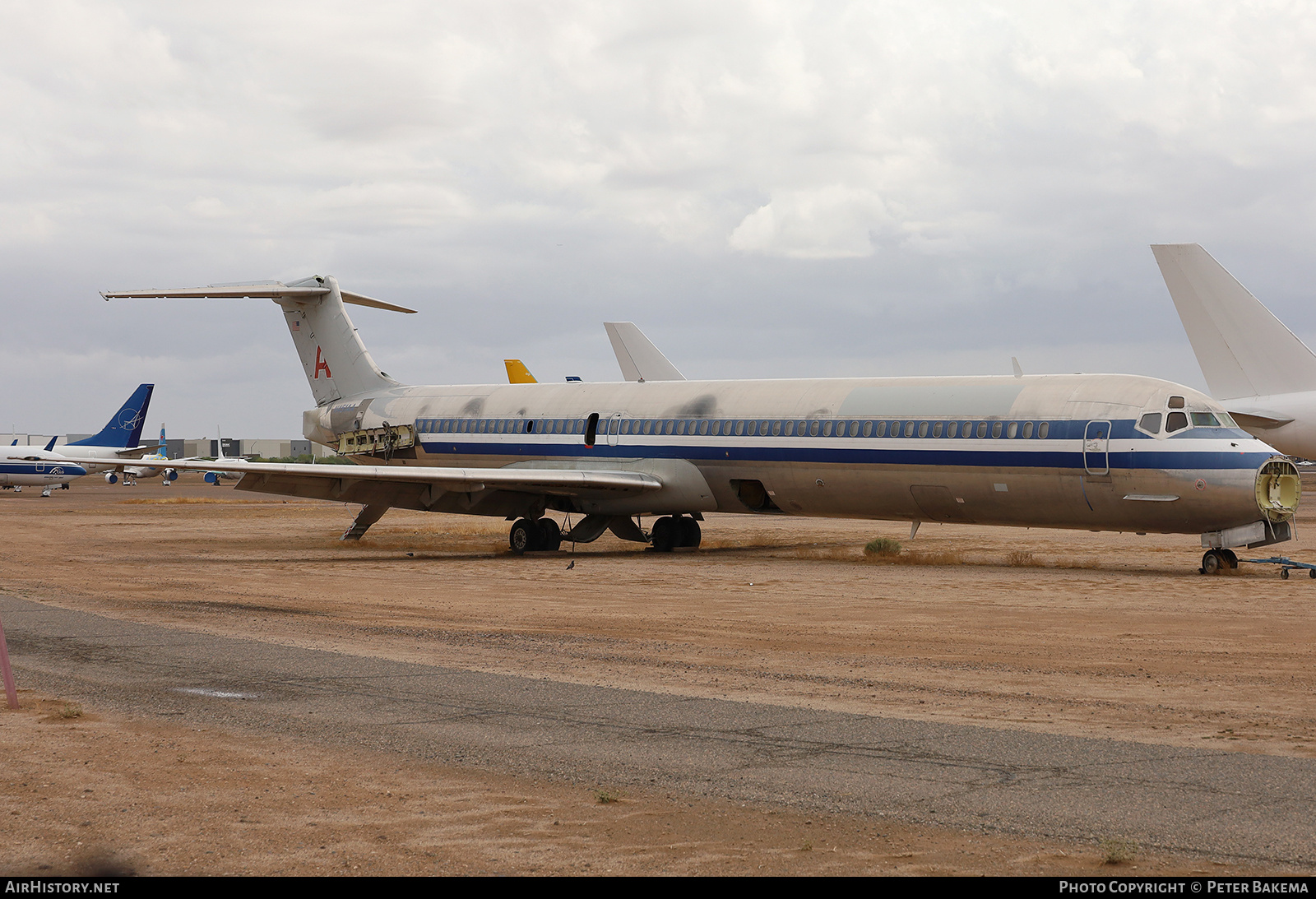 Aircraft Photo of N451AA | McDonnell Douglas MD-82 (DC-9-82) | American Airlines | AirHistory.net #808075