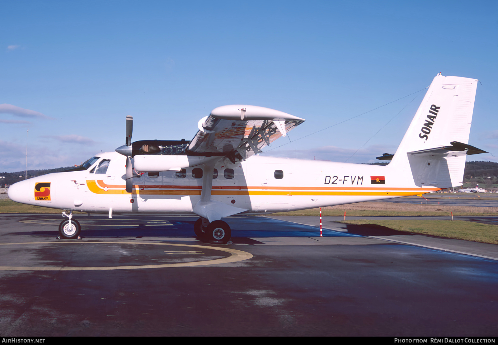 Aircraft Photo of D2-FVM | De Havilland Canada DHC-6-300 Twin Otter | SonAir | AirHistory.net #808093