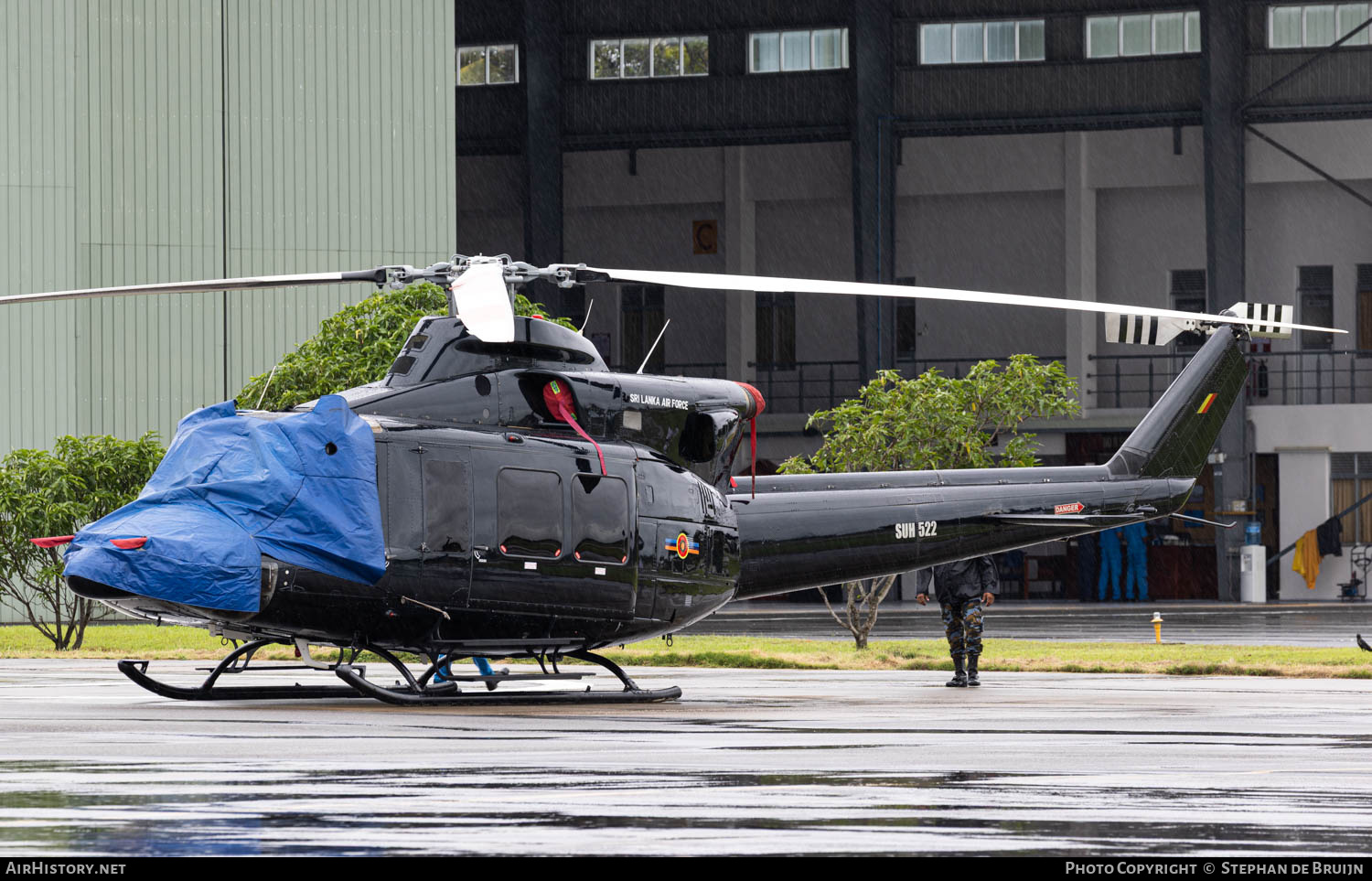 Aircraft Photo of SUH-522 | Bell 412 | Sri Lanka - Air Force | AirHistory.net #808139