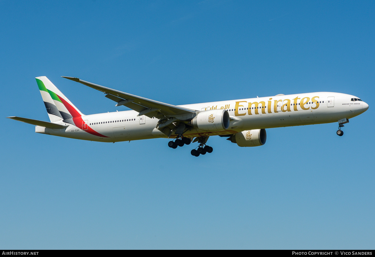 Aircraft Photo of A6-EQH | Boeing 777-300/ER | Emirates | AirHistory.net #808141