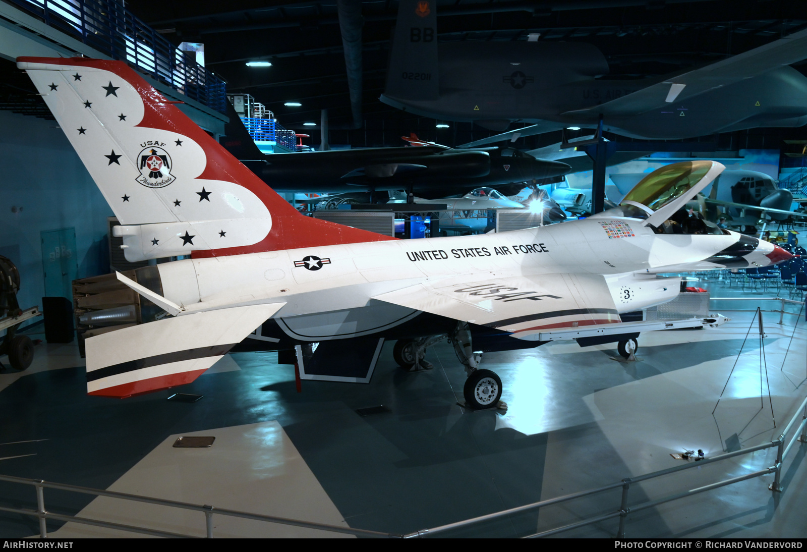 Aircraft Photo of 81-0676 | General Dynamics F-16A Fighting Falcon | USA - Air Force | AirHistory.net #808161