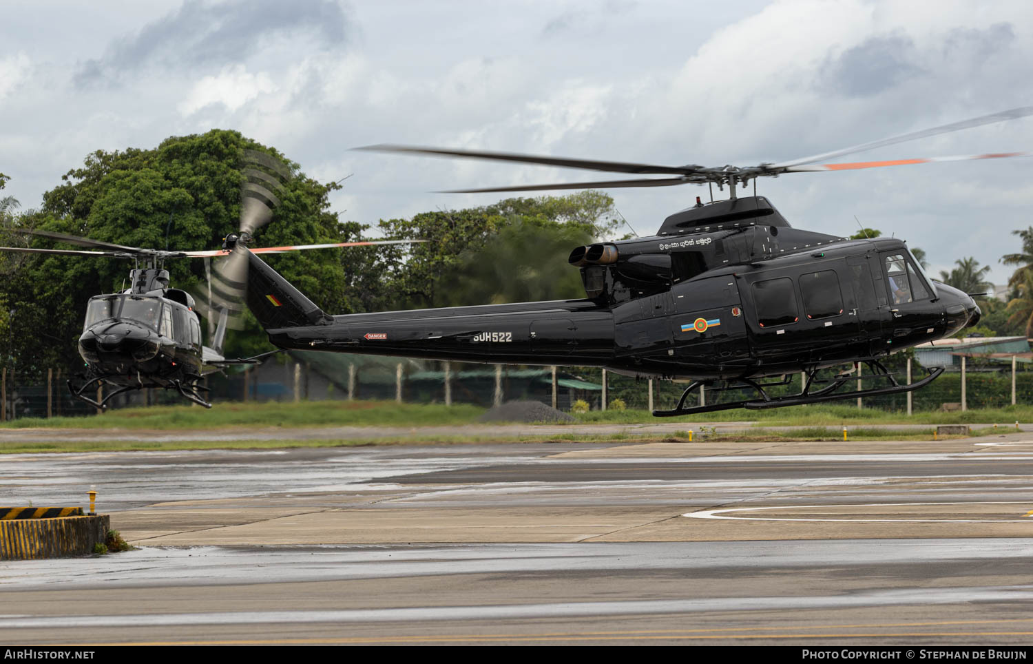 Aircraft Photo of SUH-522 | Bell 412 | Sri Lanka - Air Force | AirHistory.net #808162