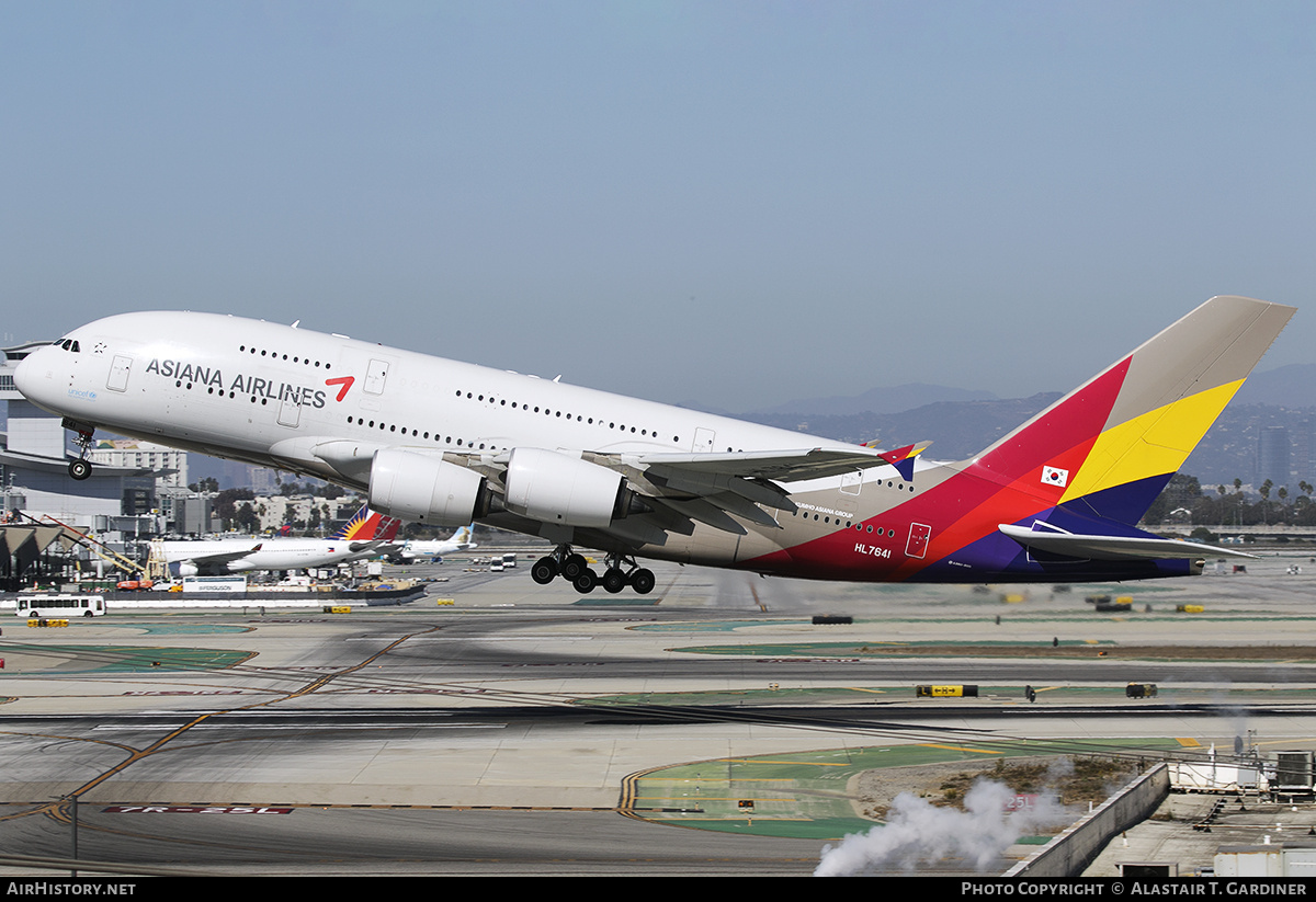 Aircraft Photo of HL7641 | Airbus A380-841 | Asiana Airlines | AirHistory.net #808174