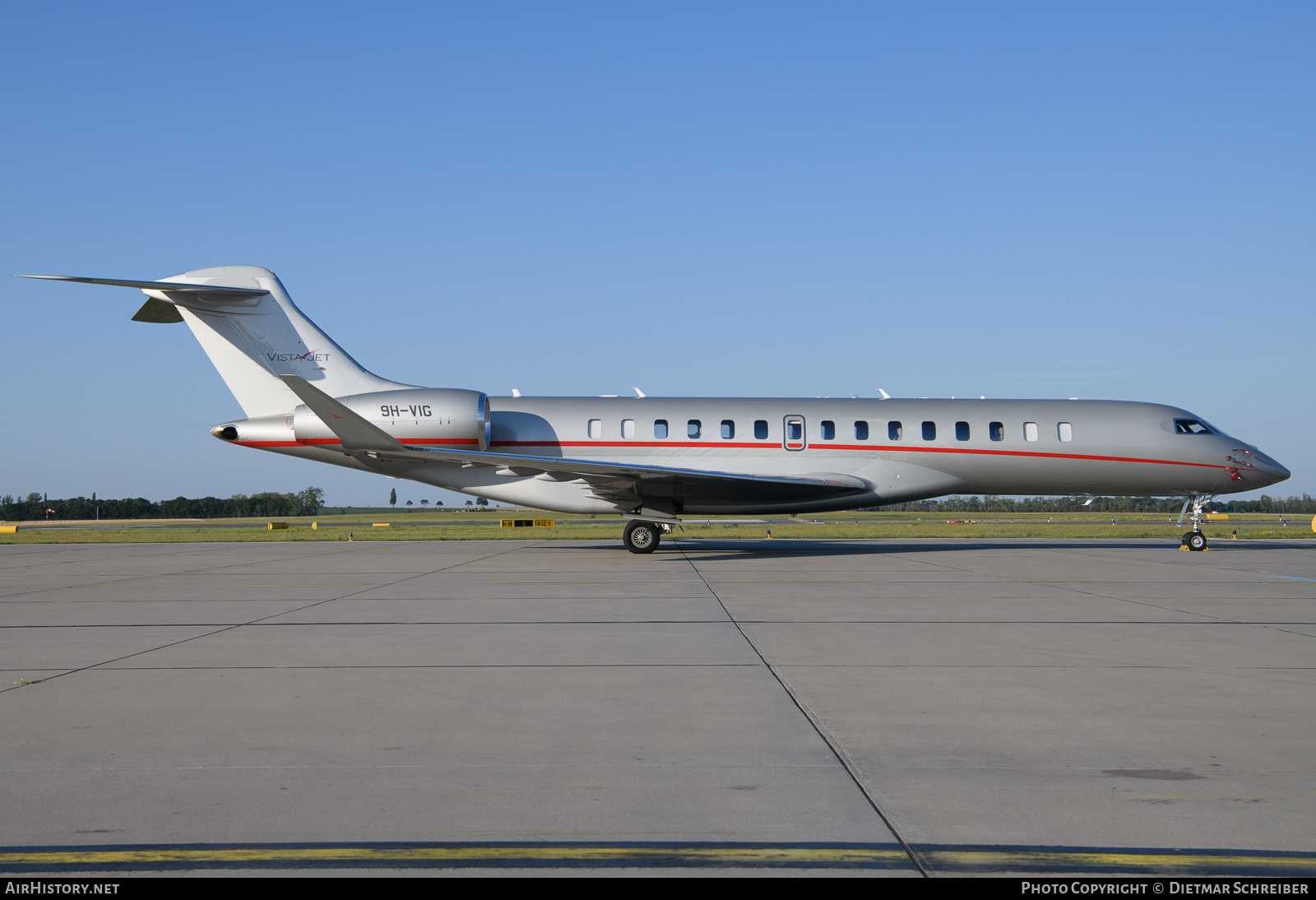 Aircraft Photo of 9H-VIG | Bombardier Global 7500 (BD-700-2A12) | VistaJet | AirHistory.net #808313
