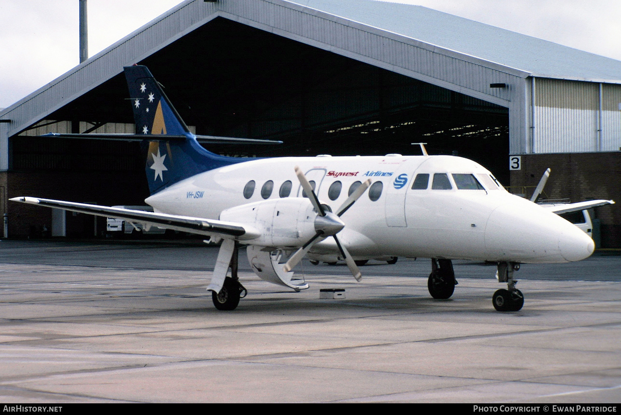 Aircraft Photo of VH-JSW | British Aerospace BAe-3107 Jetstream 31 | Skywest Airlines | AirHistory.net #808342