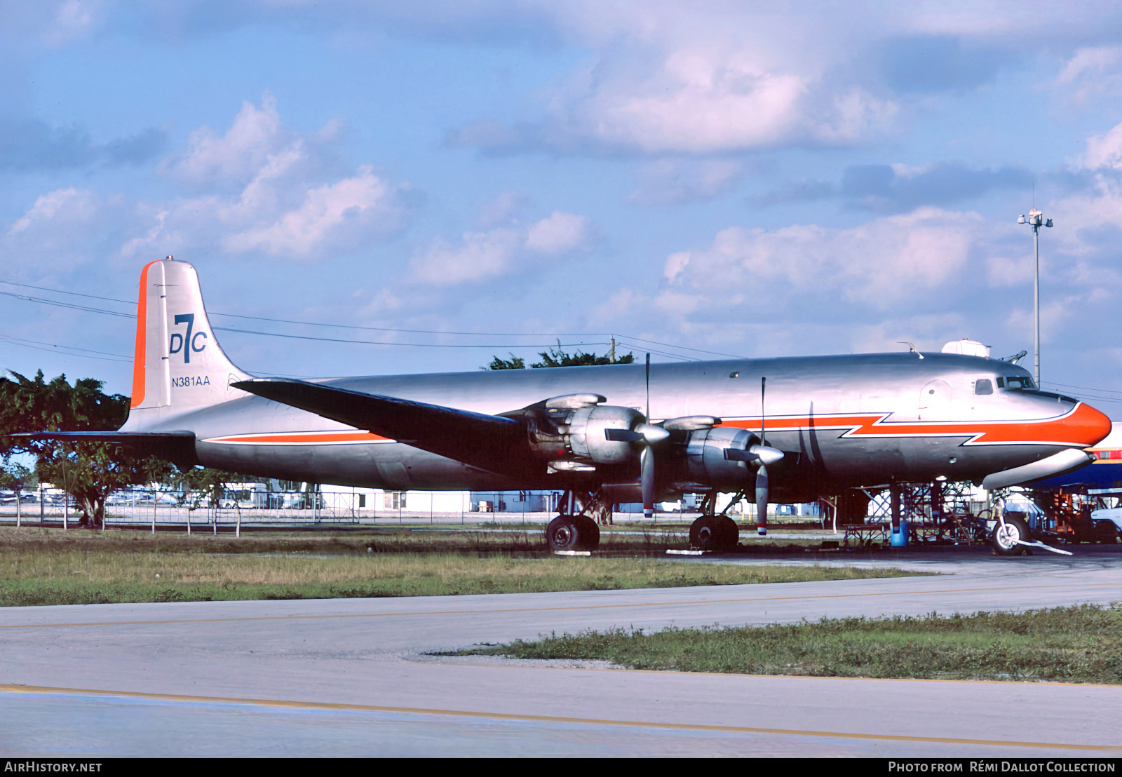 Aircraft Photo of N381AA | Douglas DC-7B(F) | AirHistory.net #808385