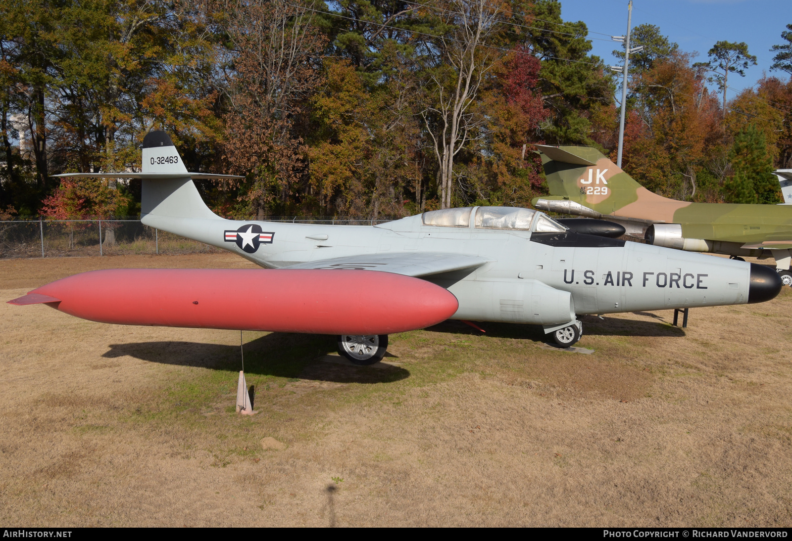 Aircraft Photo of 53-2463 / 0-32463 | Northrop F-89J Scorpion | USA - Air Force | AirHistory.net #808404