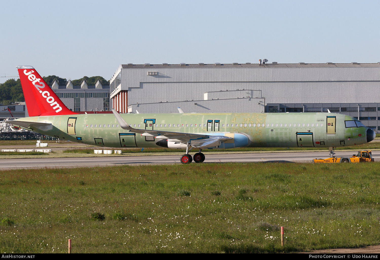 Aircraft Photo of D-AXXS / G-SUNS | Airbus A321-251NX | Jet2 | AirHistory.net #808427