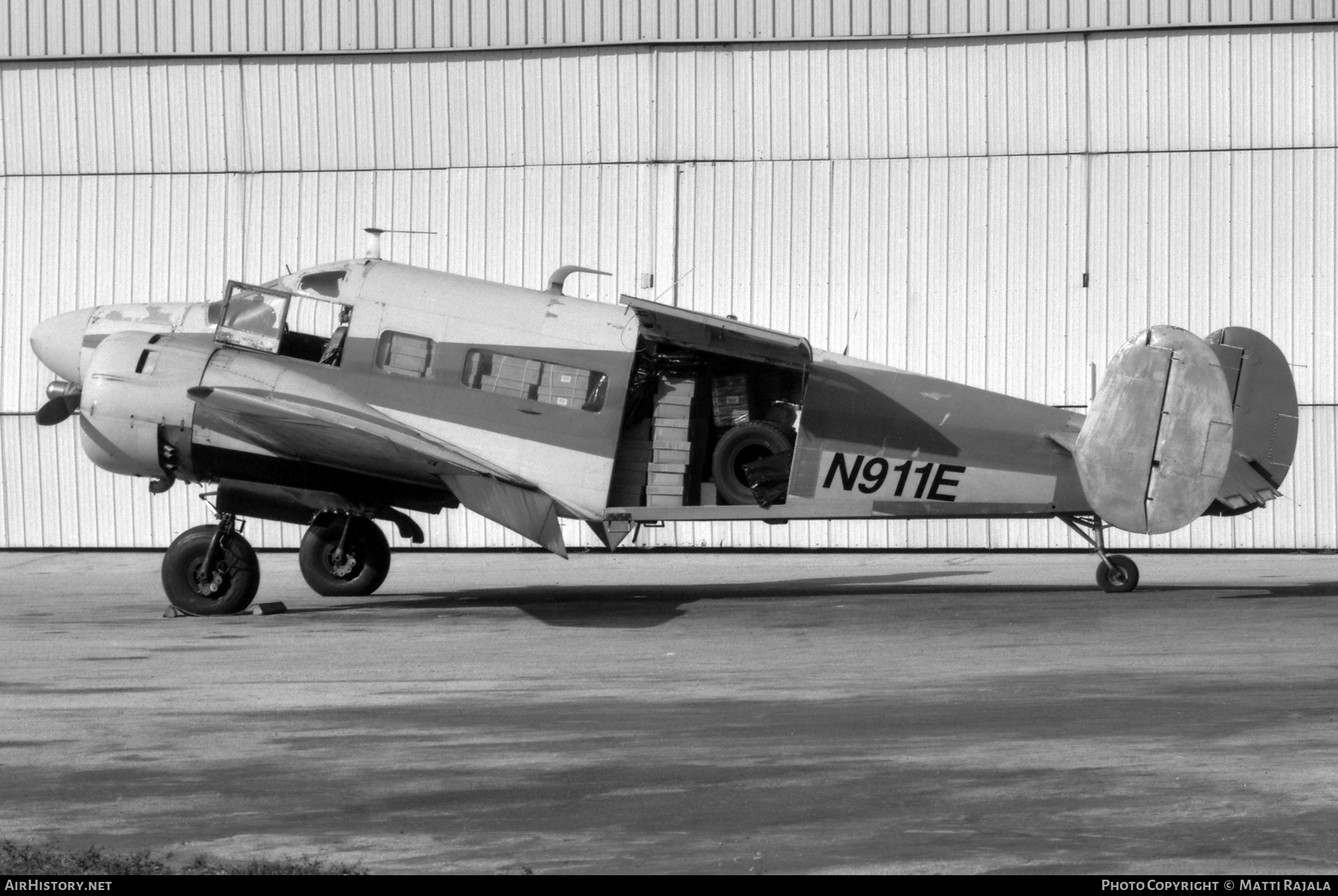 Aircraft Photo of N911E | Beech E18S | AirHistory.net #808553