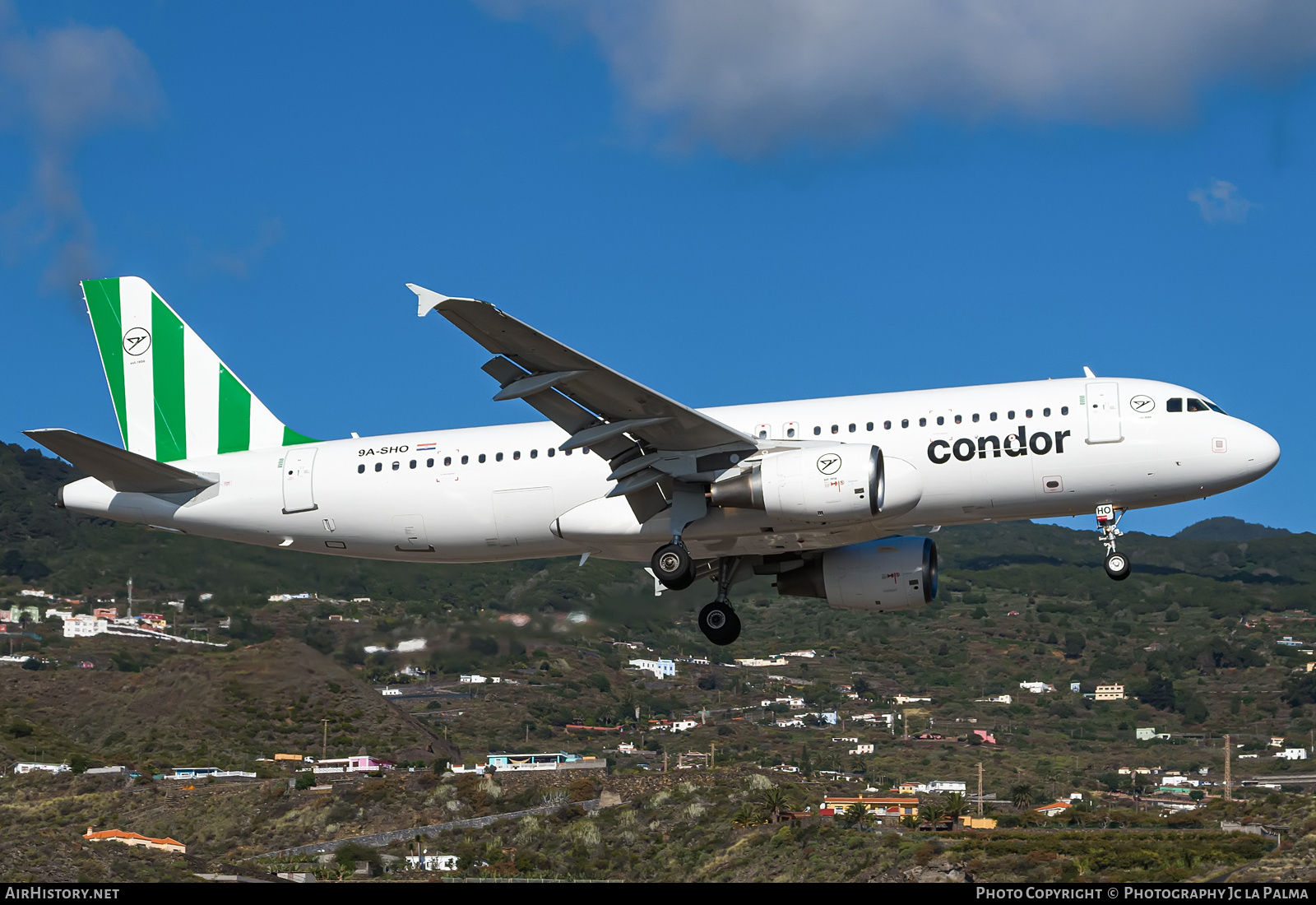 Aircraft Photo of 9A-SHO | Airbus A320-214 | Condor Flugdienst | AirHistory.net #808559