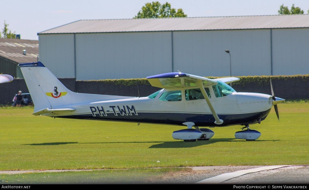 Aircraft Photo of PH-TWM | Cessna 172P Skyhawk | Vliegclub Twente | AirHistory.net #808590