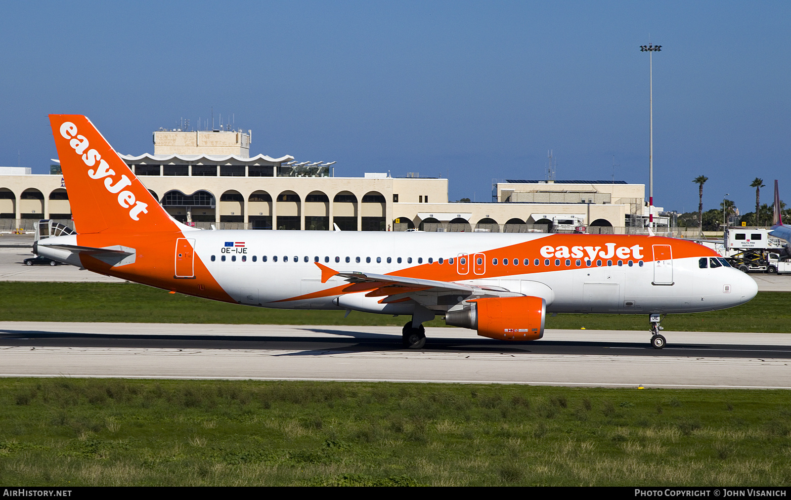 Aircraft Photo of OE-IJE | Airbus A320-214 | EasyJet | AirHistory.net #808740