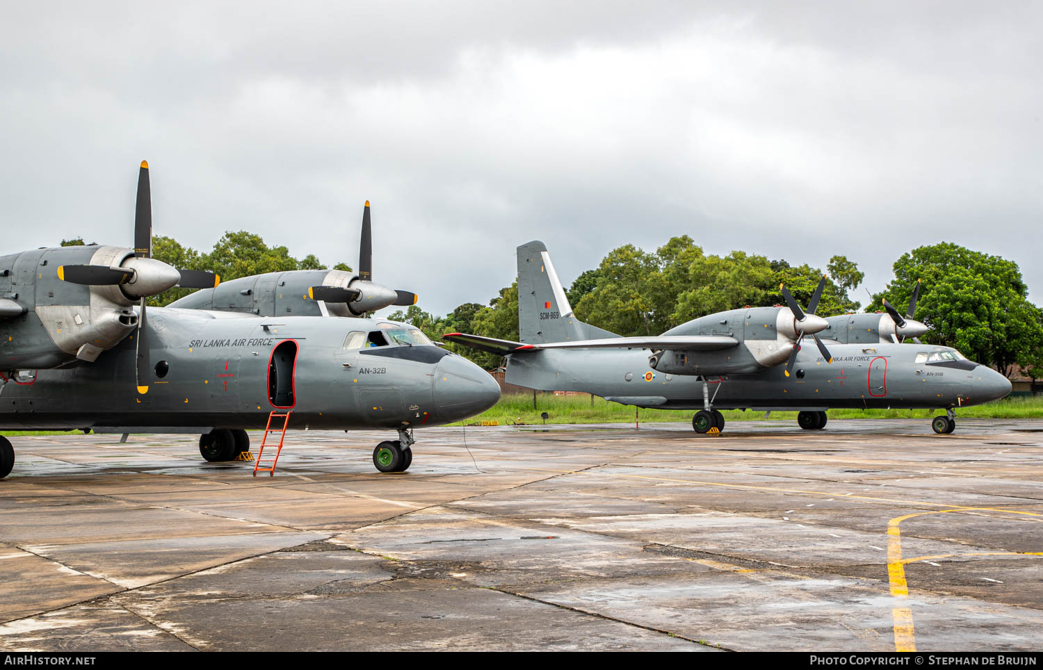 Aircraft Photo of SCM-869 | Antonov An-32B | Sri Lanka - Air Force | AirHistory.net #808754