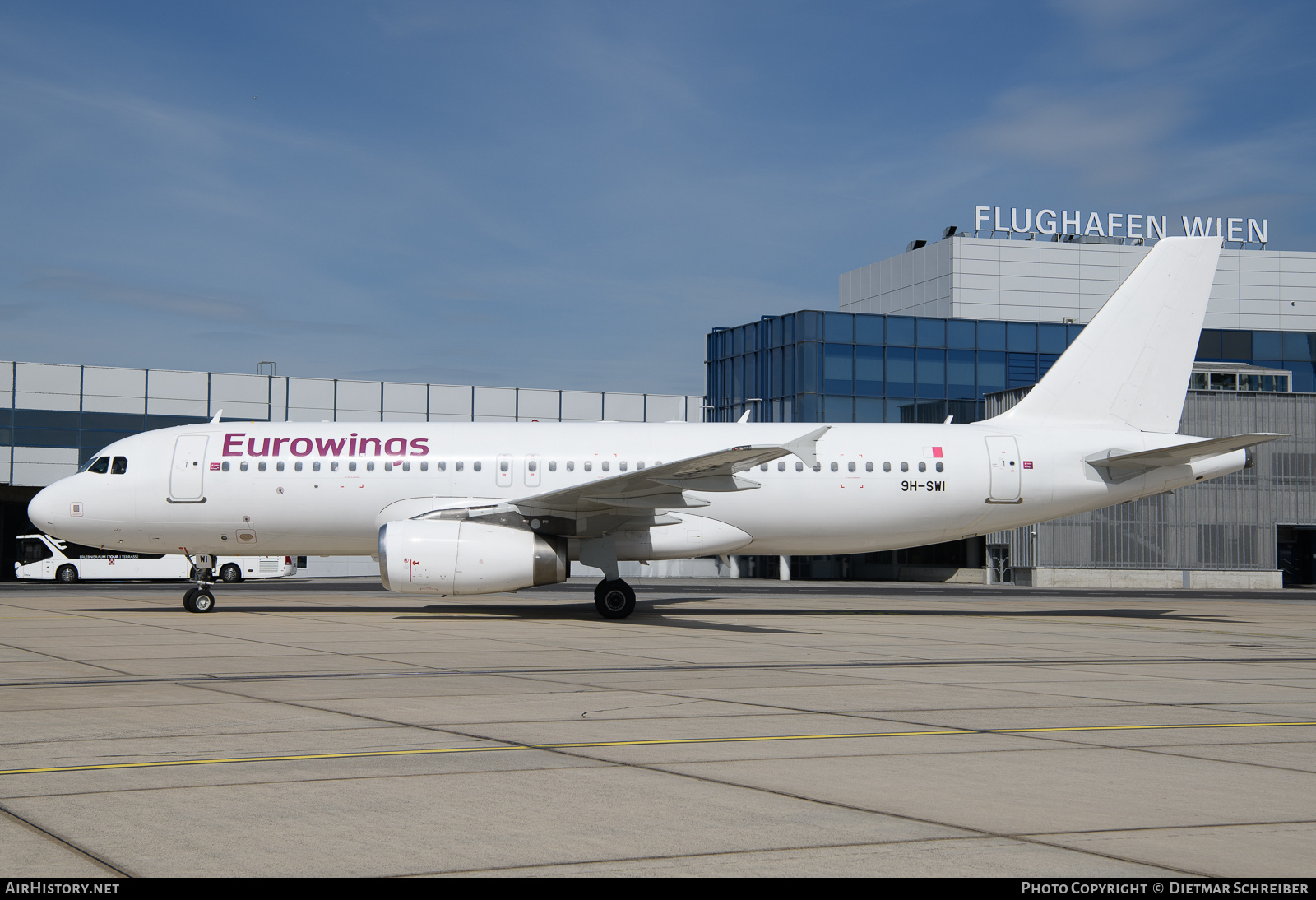 Aircraft Photo of 9H-SWI | Airbus A320-232 | Eurowings | AirHistory.net #808896