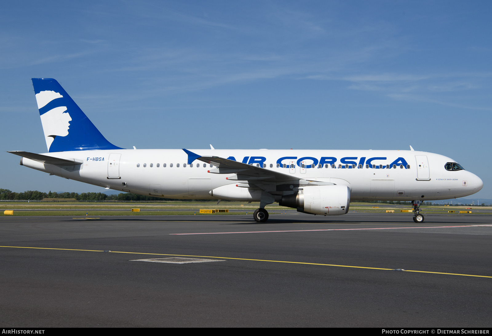 Aircraft Photo of F-HBSA | Airbus A320-216 | Air Corsica | AirHistory.net #808906