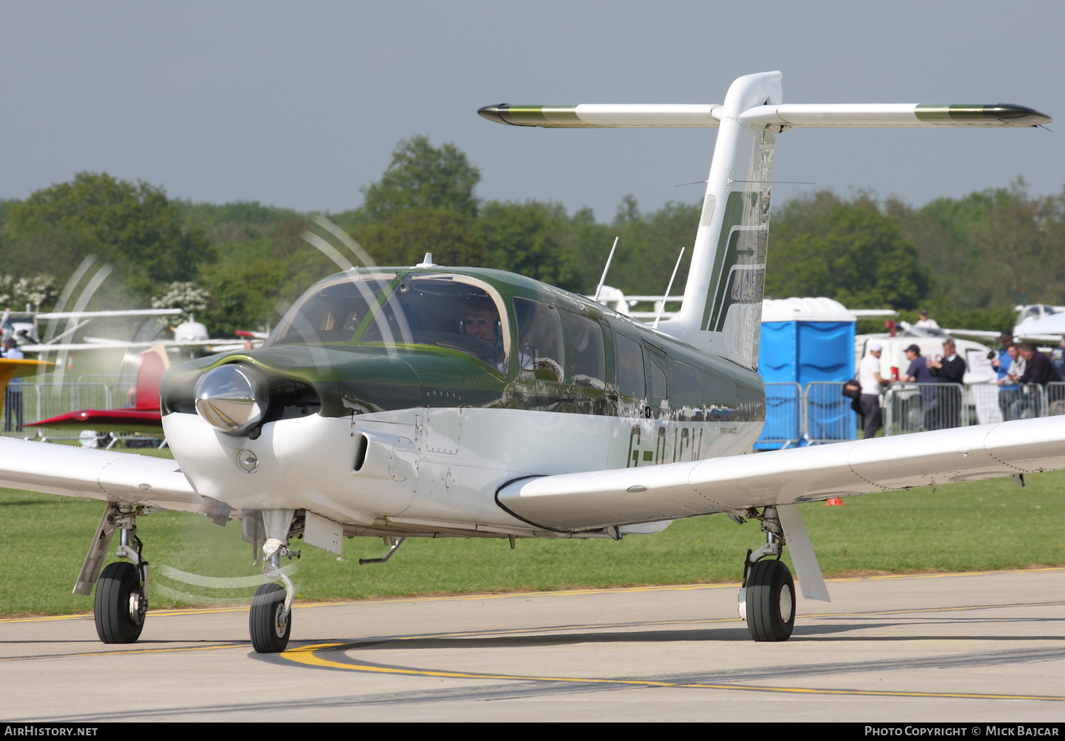 Aircraft Photo of G-OJCW | Piper PA-32RT-300 Lance II | AirHistory.net #808998