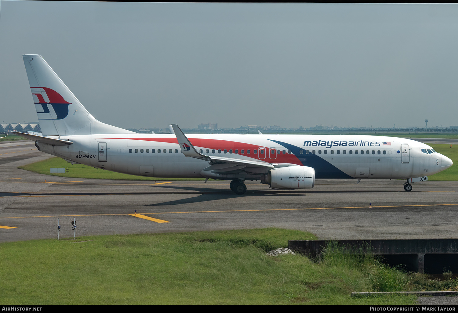 Aircraft Photo of 9M-MXV | Boeing 737-8H6 | Malaysia Airlines | AirHistory.net #809022