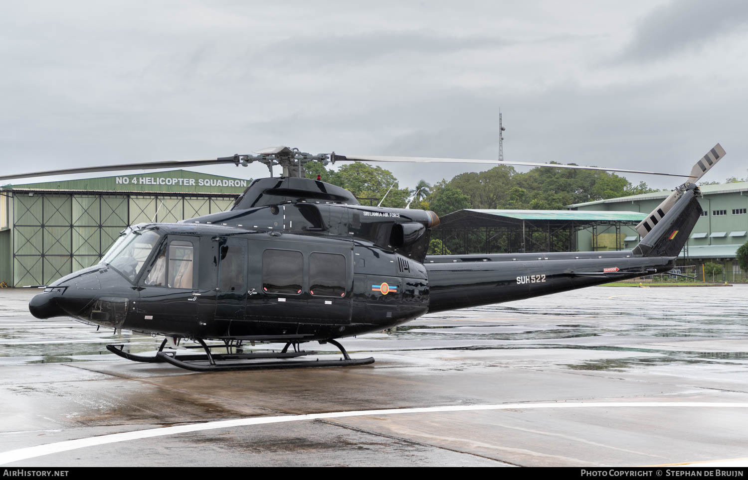 Aircraft Photo of SUH-522 | Bell 412 | Sri Lanka - Air Force | AirHistory.net #809099