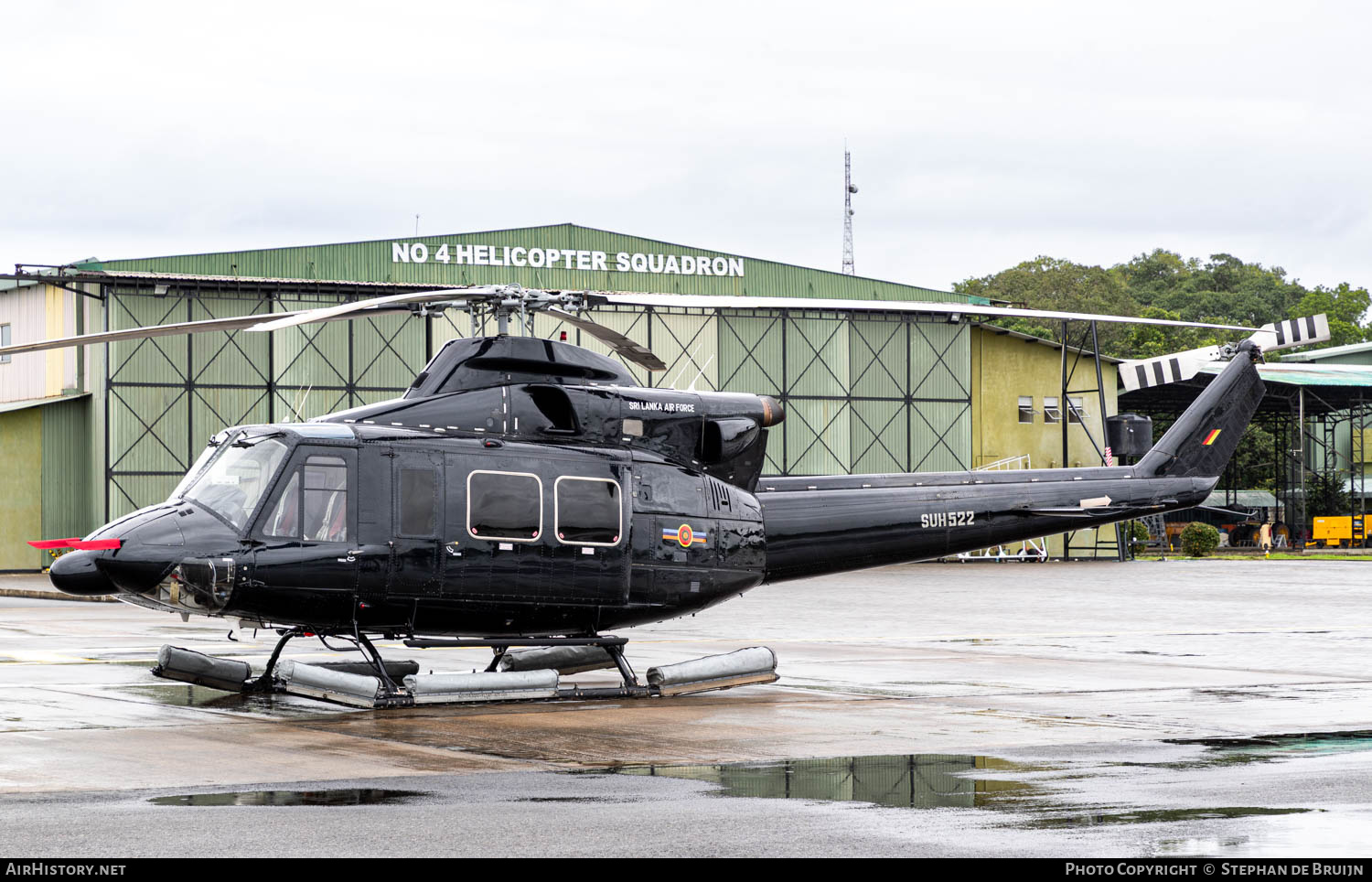 Aircraft Photo of SUH-522 | Bell 412 | Sri Lanka - Air Force | AirHistory.net #809112