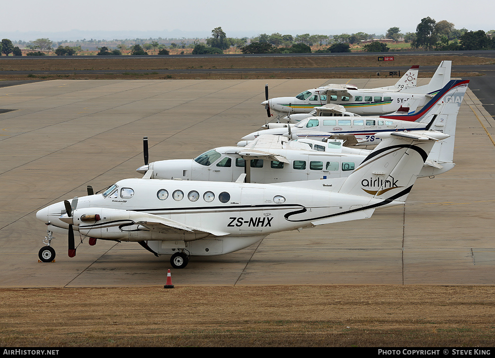 Aircraft Photo of ZS-NHX | Beech Tp101 Super King Air (200) | Airlink | AirHistory.net #809113