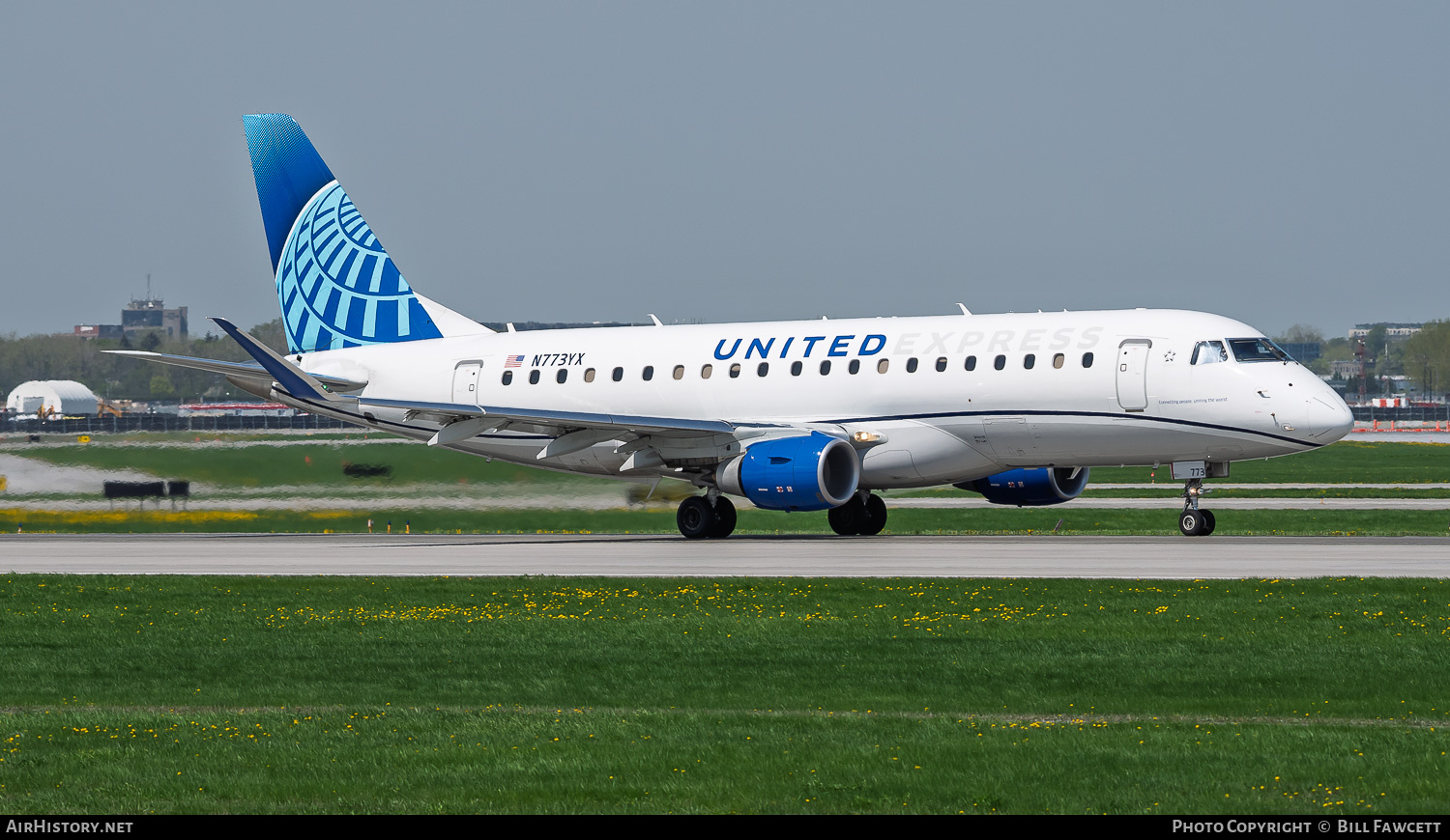 Aircraft Photo of N773YX | Embraer ERJ-175LR (ERJ-170-200 LR) | United Express | AirHistory.net #809123