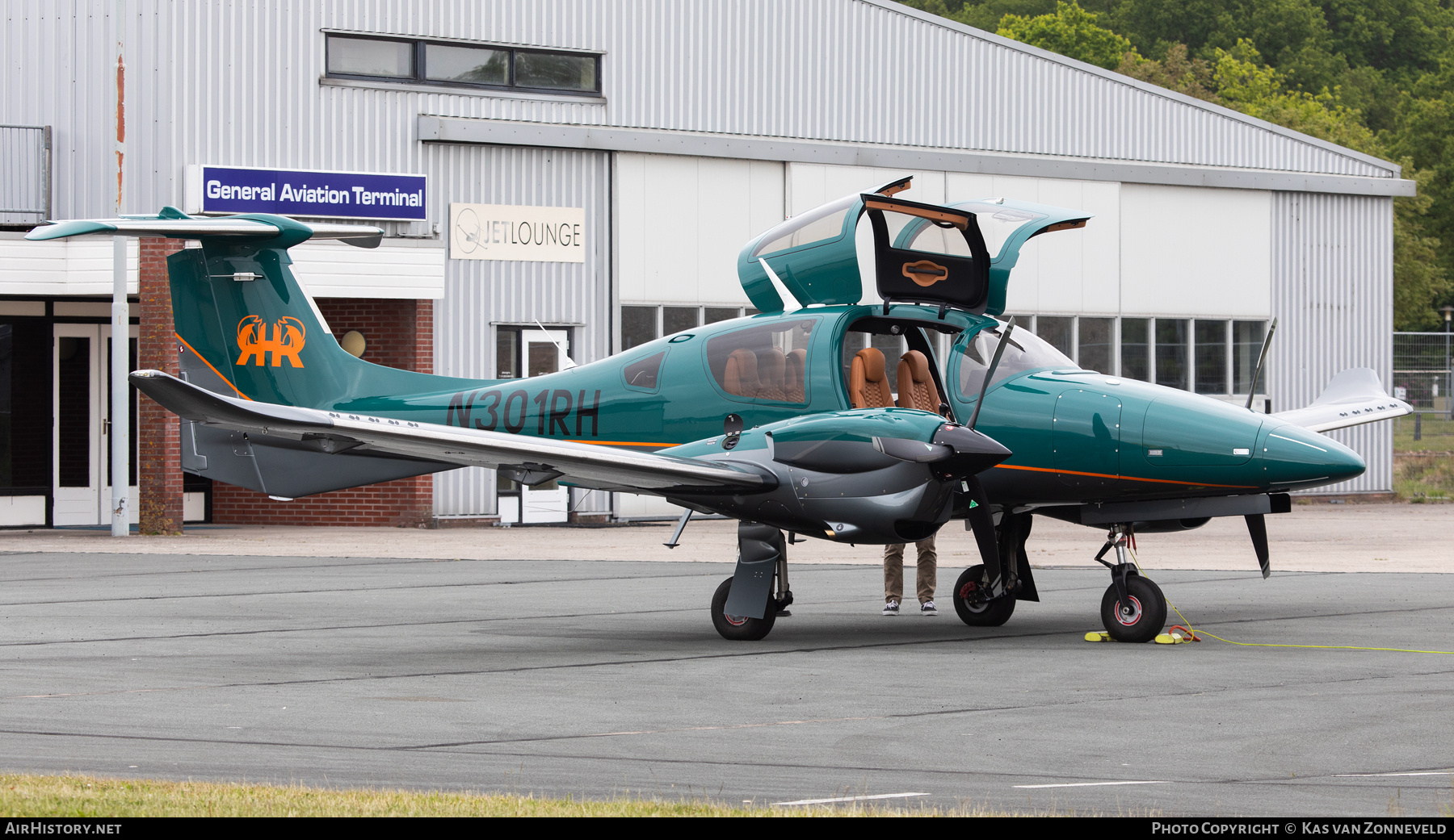 Aircraft Photo of N301RH | Diamond DA62 | AirHistory.net #809156