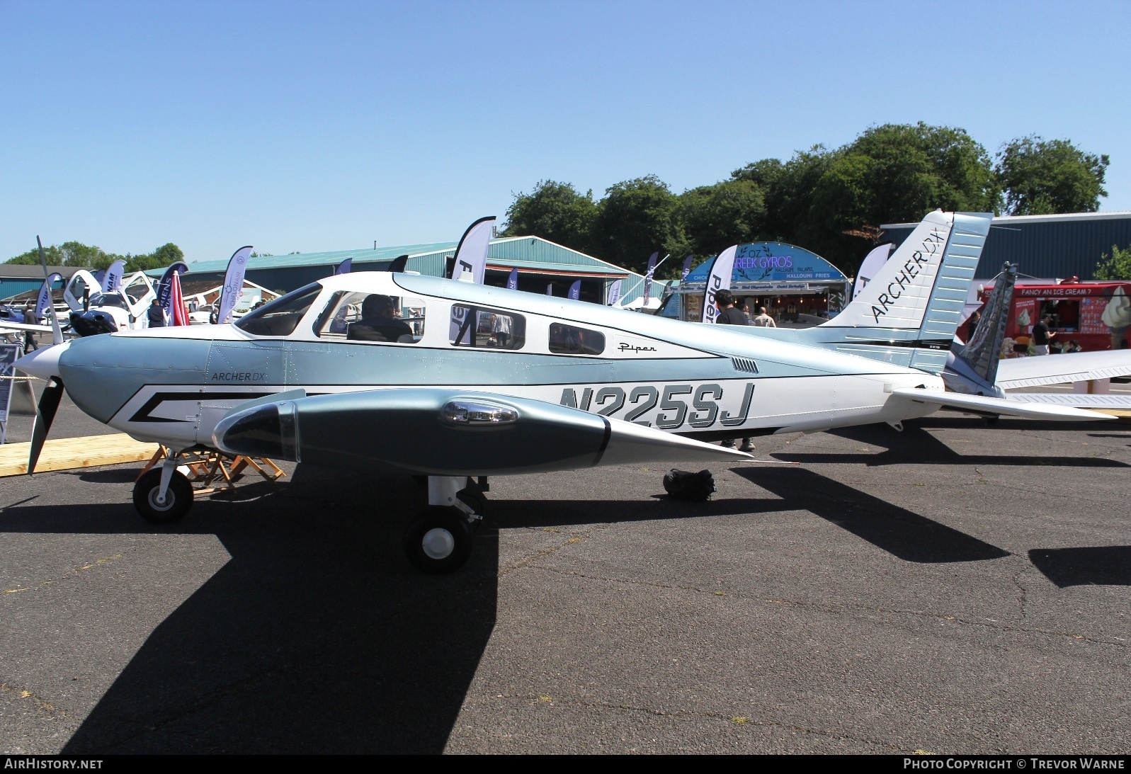 Aircraft Photo of N225SJ | Piper PA-28-181 Archer III (DX Diesel) | AirHistory.net #809175