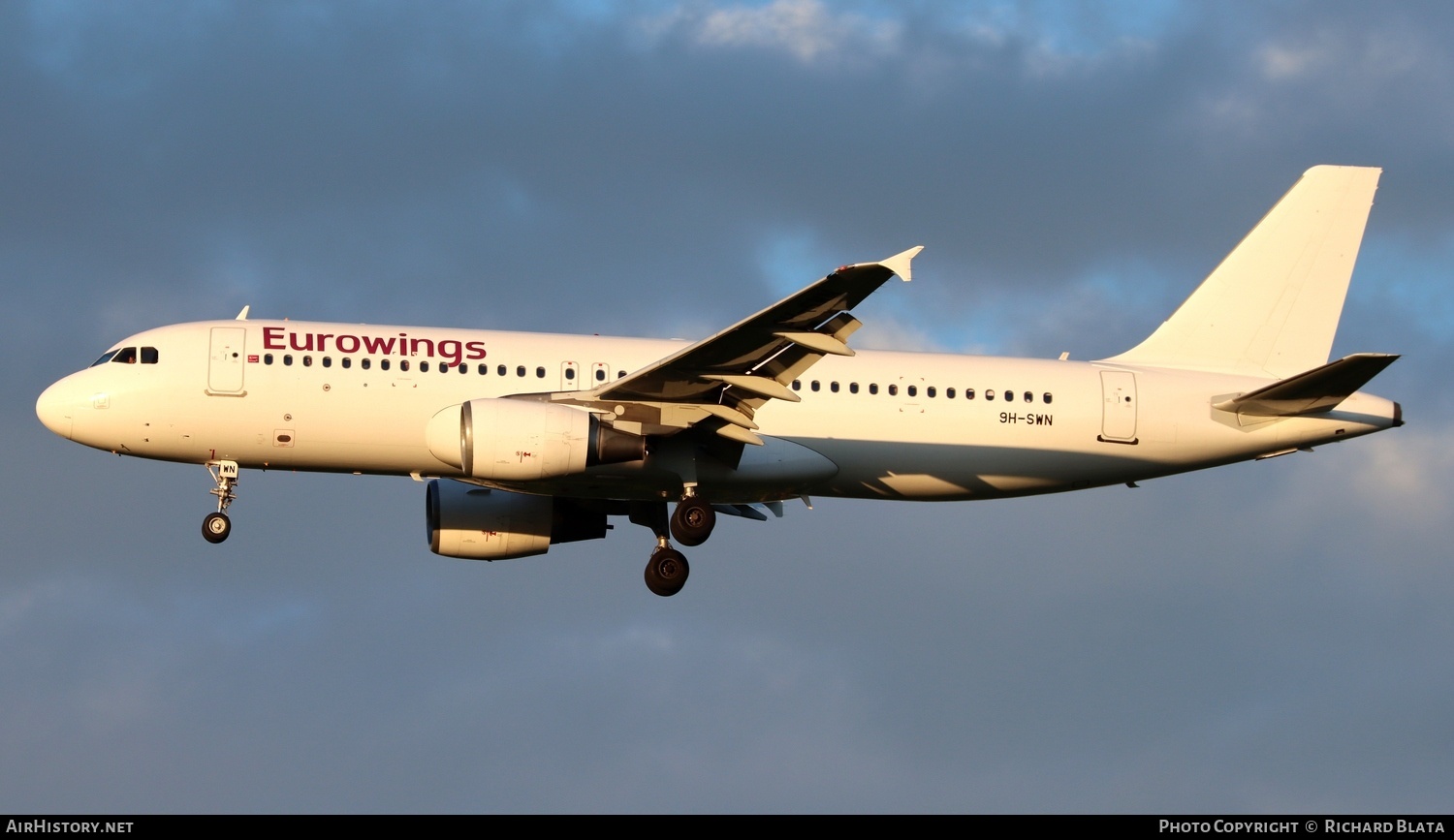 Aircraft Photo of 9H-SWN | Airbus A320-214 | Eurowings | AirHistory.net #809282