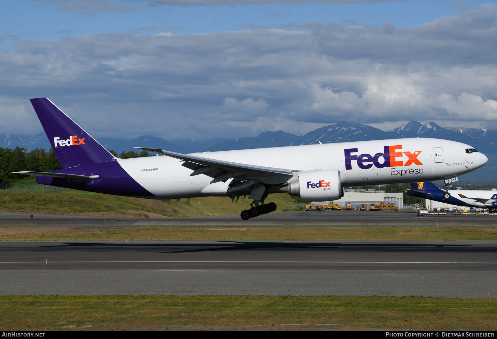 Aircraft Photo of N864FD | Boeing 777-FS2 | FedEx Express - Federal Express | AirHistory.net #809285
