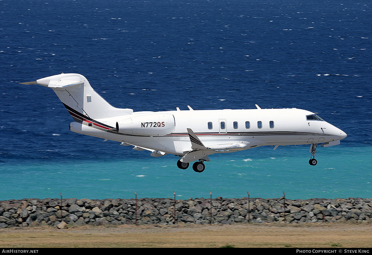 Aircraft Photo of N772QS | Bombardier Challenger 350 (BD-100-1A10) | AirHistory.net #809389