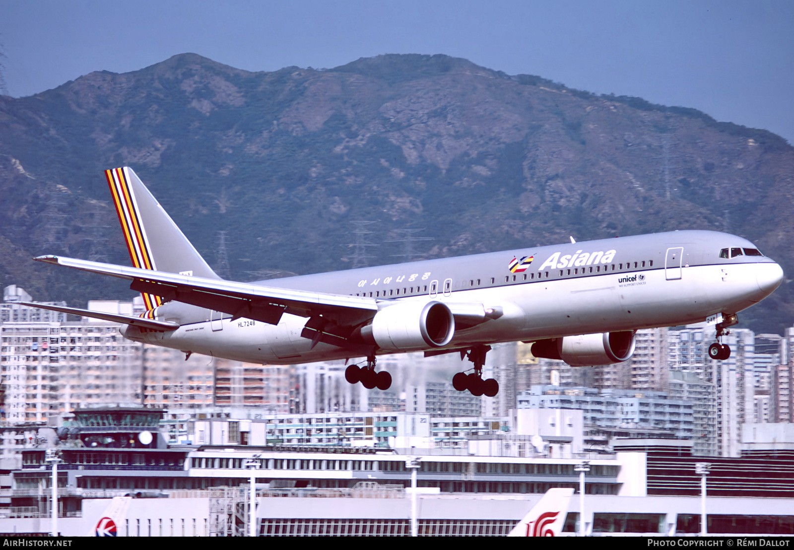Aircraft Photo of HL7248 | Boeing 767-38E | Asiana Airlines | AirHistory.net #809403