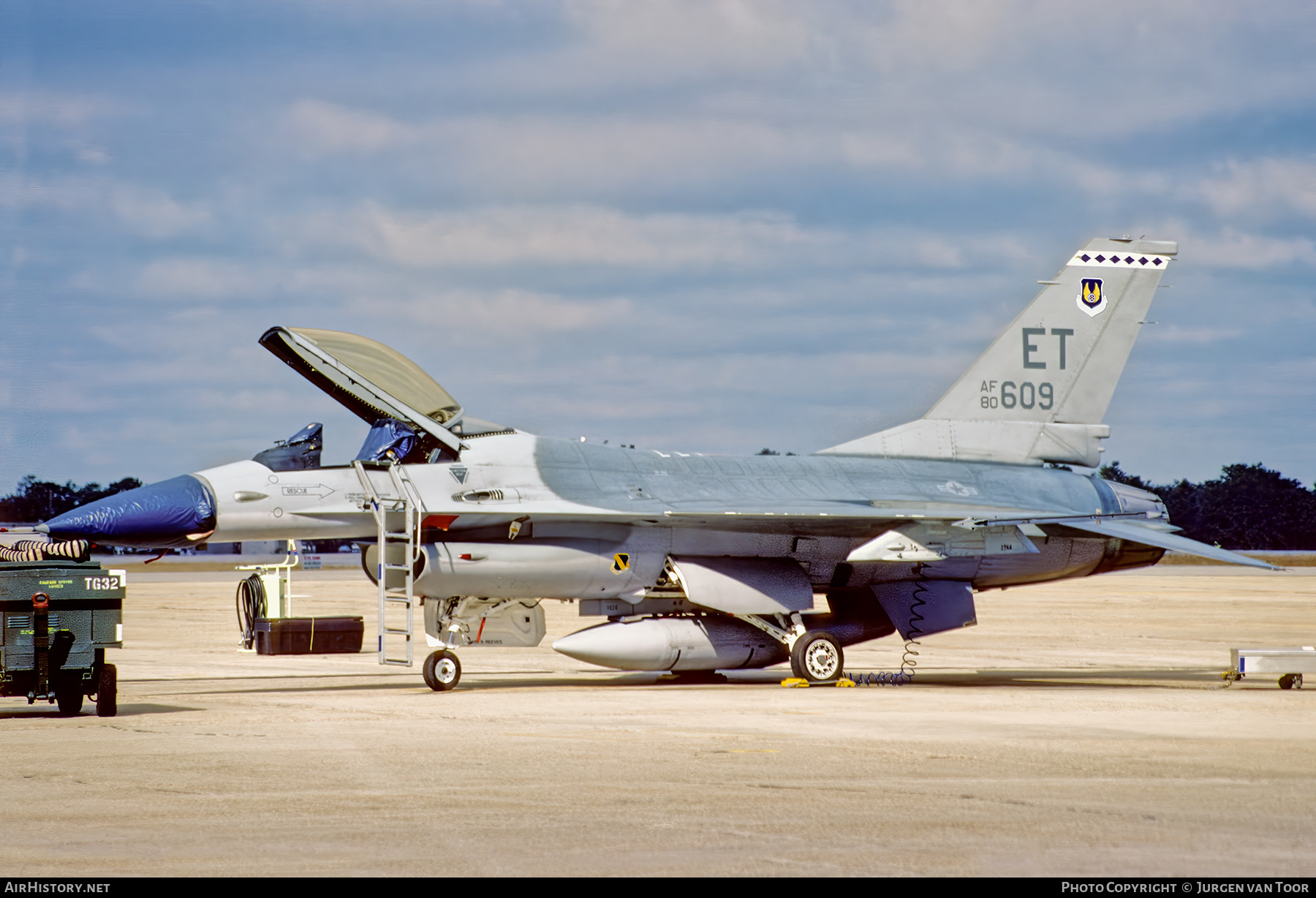 Aircraft Photo of 80-0609 | General Dynamics F-16A Fighting Falcon | USA - Air Force | AirHistory.net #809423