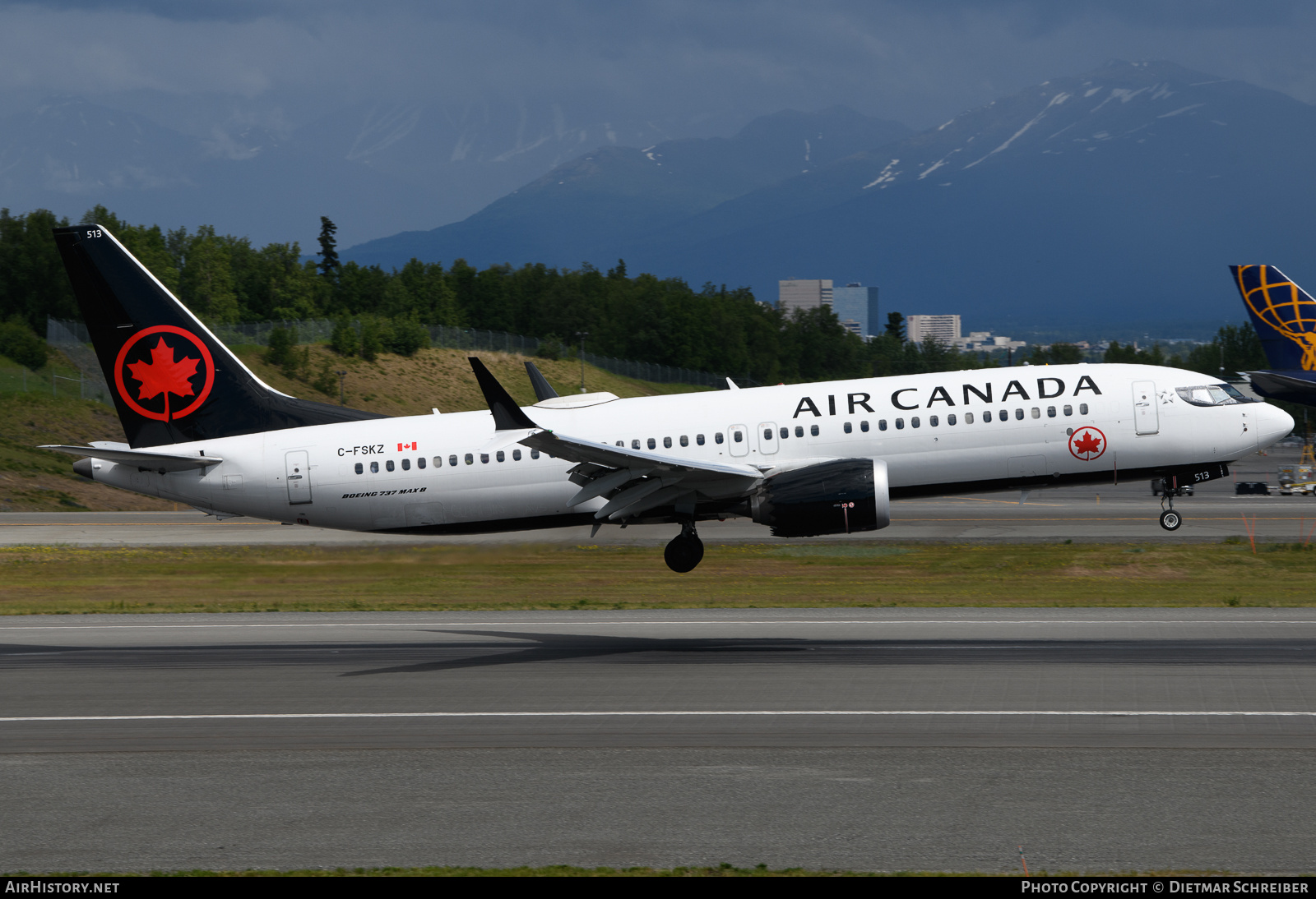 Aircraft Photo of C-FSKZ | Boeing 737-8 Max 8 | Air Canada | AirHistory.net #809477