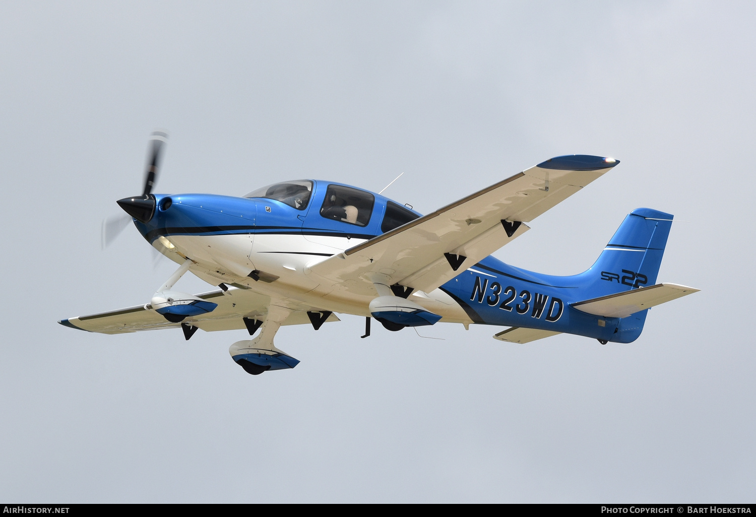 Aircraft Photo of N323WD | Cirrus SR-22 | AirHistory.net #809524