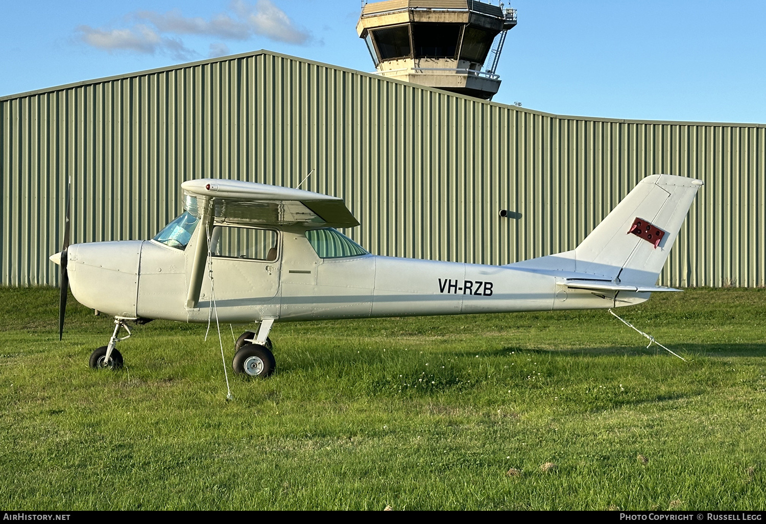 Aircraft Photo of VH-RZB | Cessna 150G | AirHistory.net #809578