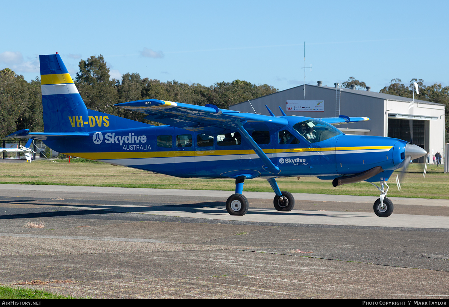 Aircraft Photo of VH-DVS | Cessna 208 Caravan I | Skydive Australia | AirHistory.net #809581