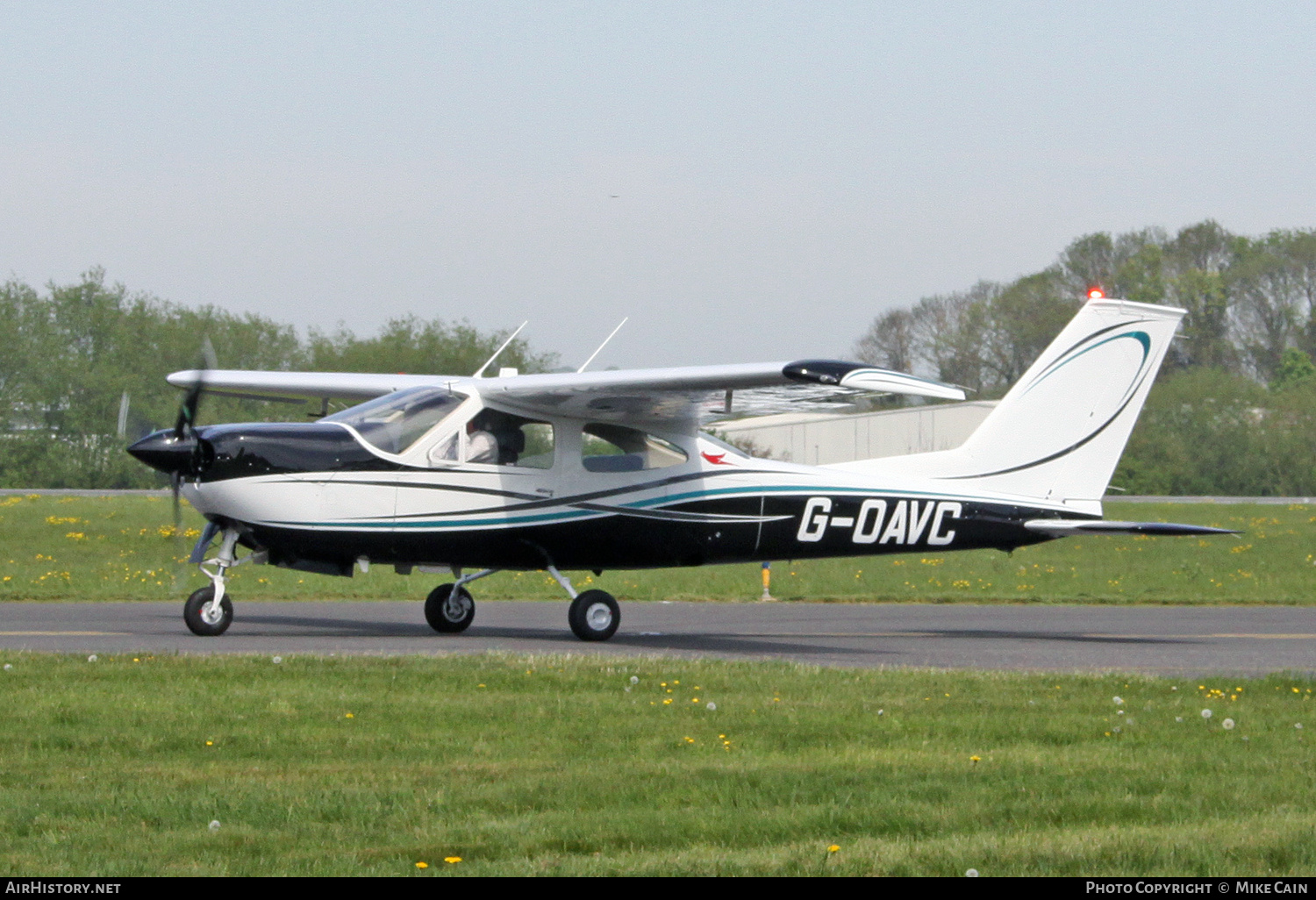 Aircraft Photo of G-OAVC | Reims F177RG Cardinal RG | AirHistory.net #809594