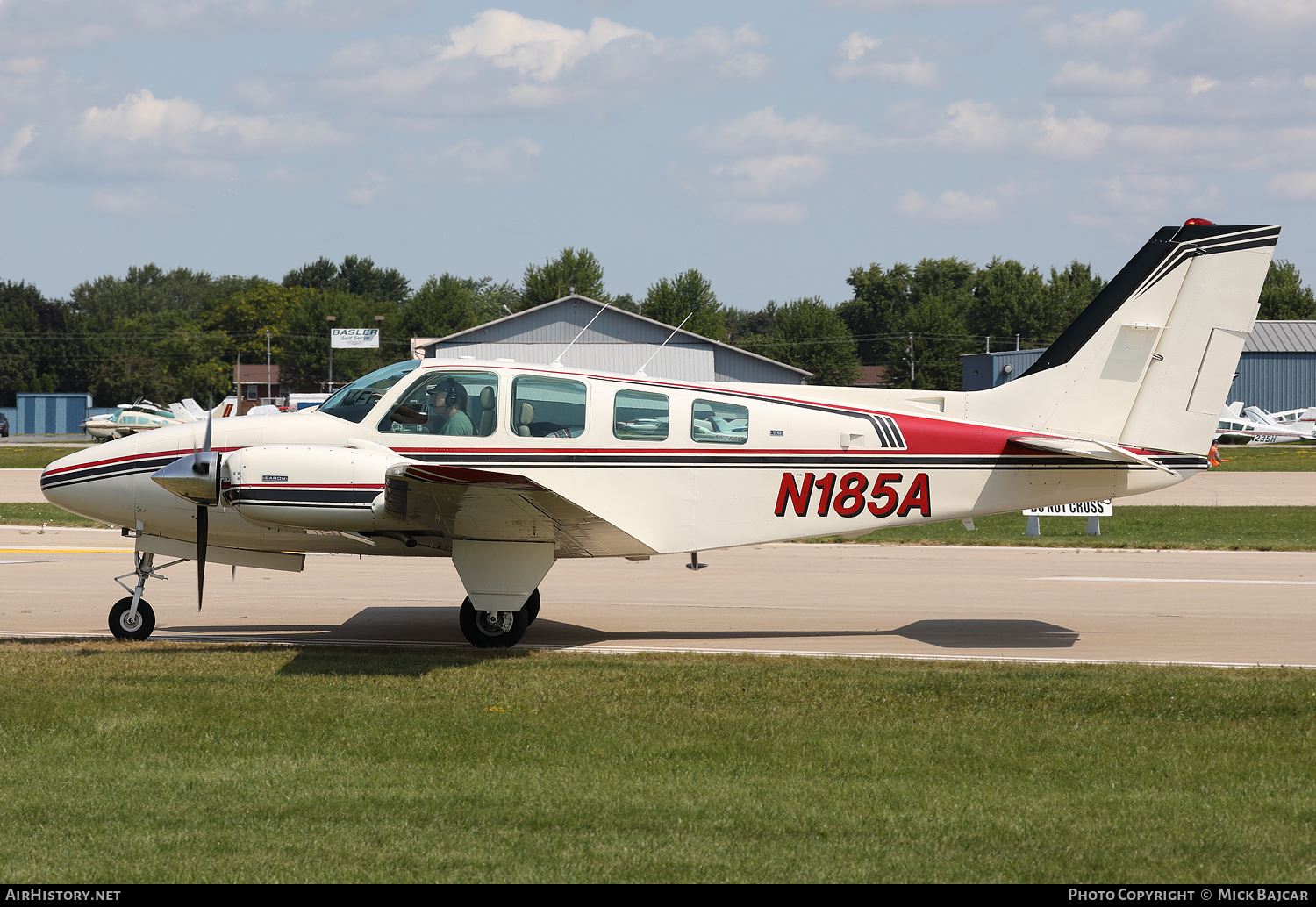 Aircraft Photo of N185A | Beech 58 Baron | AirHistory.net #809630