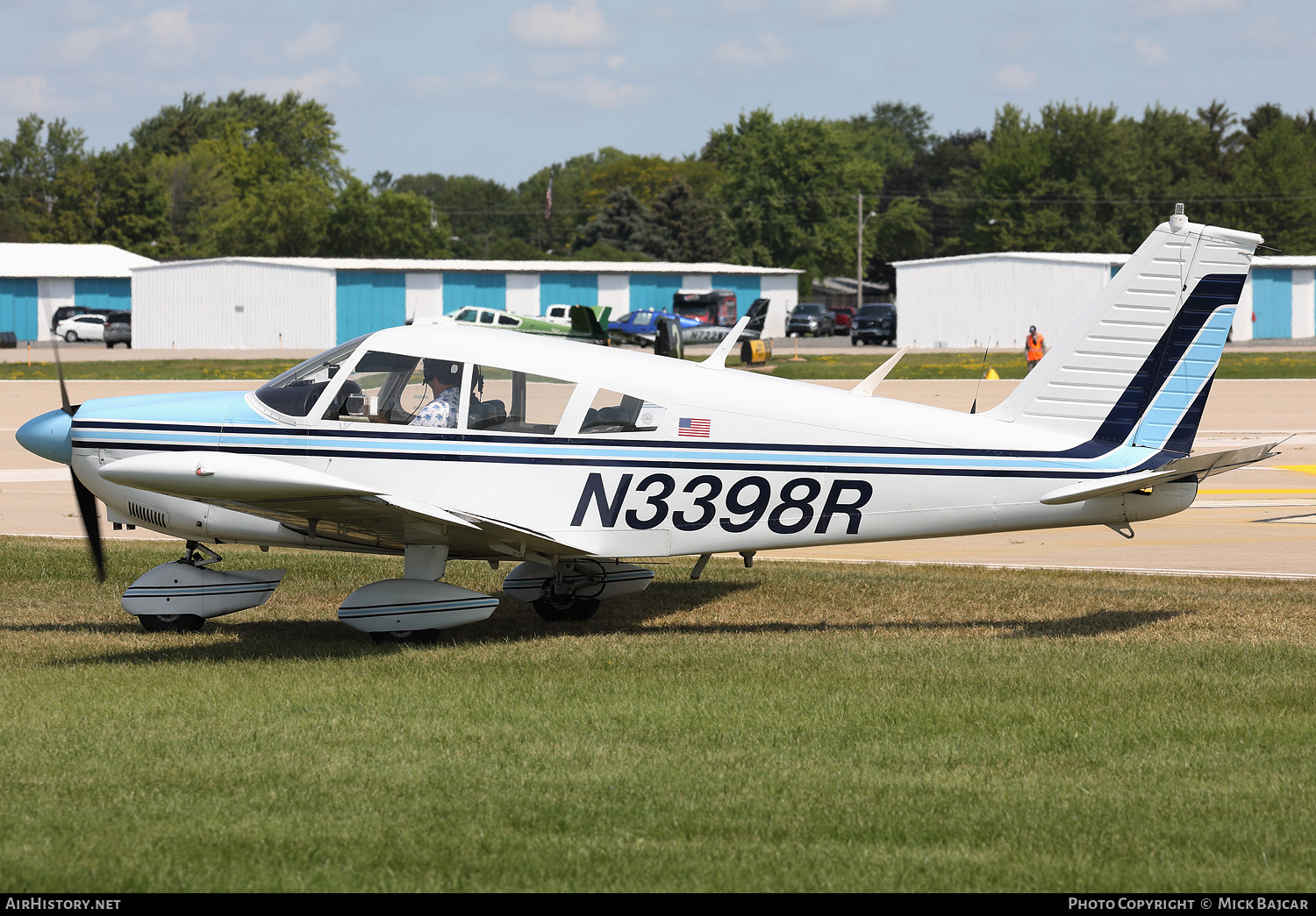 Aircraft Photo of N3398R | Piper PA-28-180 Cherokee | AirHistory.net #809632